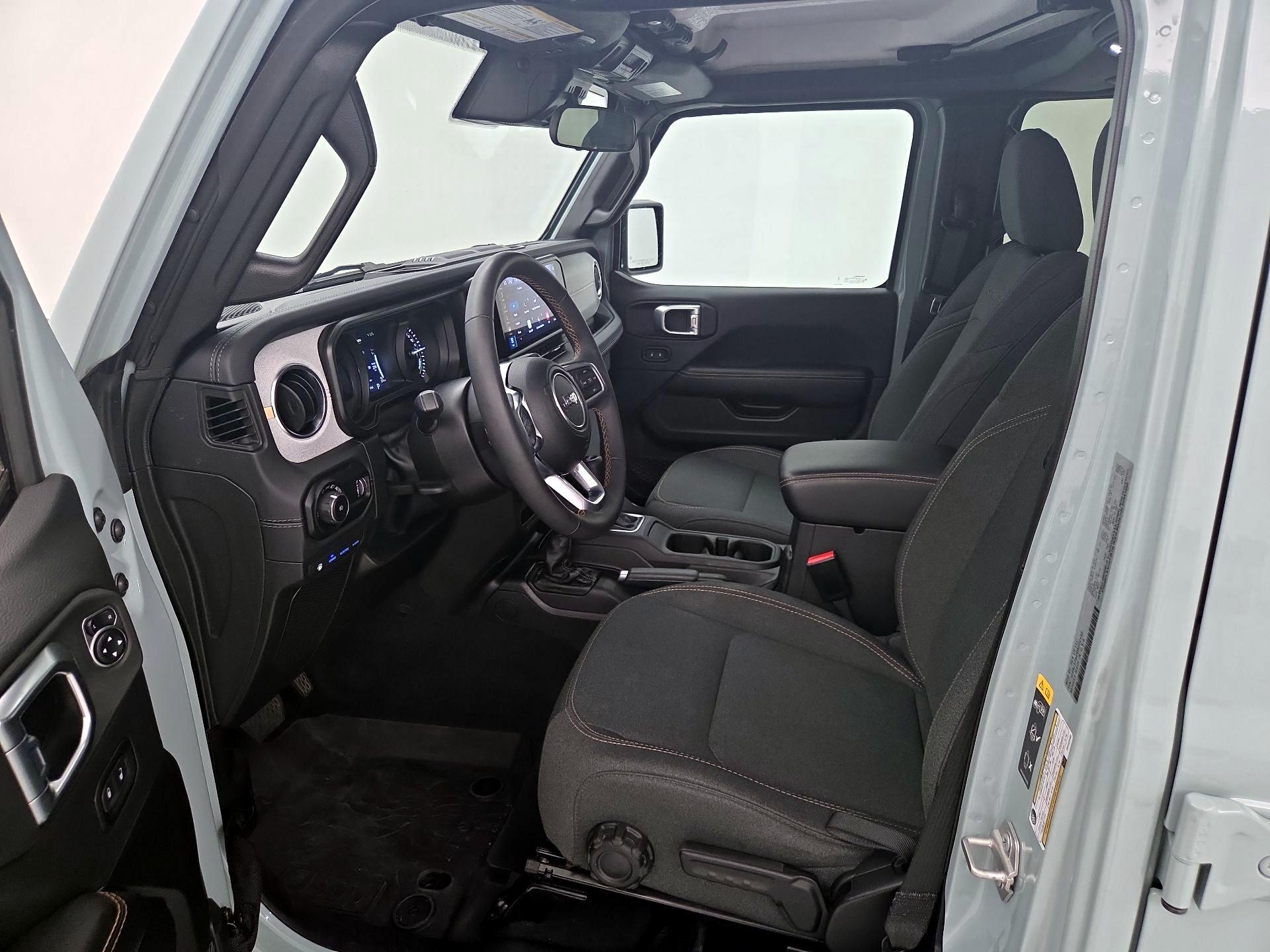 Thumbnail: 2024 Jeep Wrangler - 11