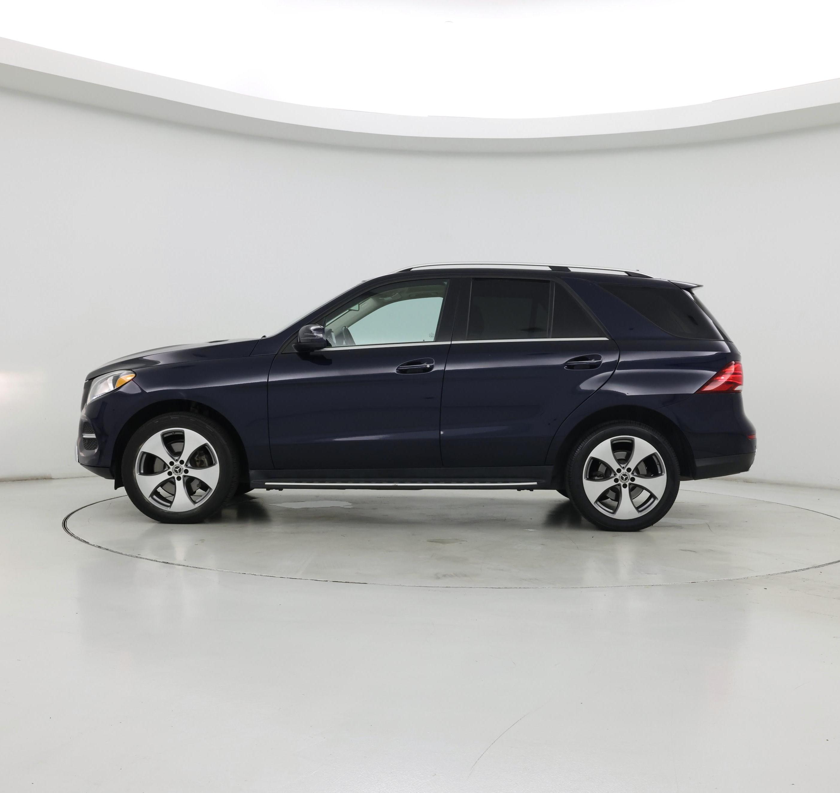 Thumbnail: 2019 Mercedes-Benz GLE - 3