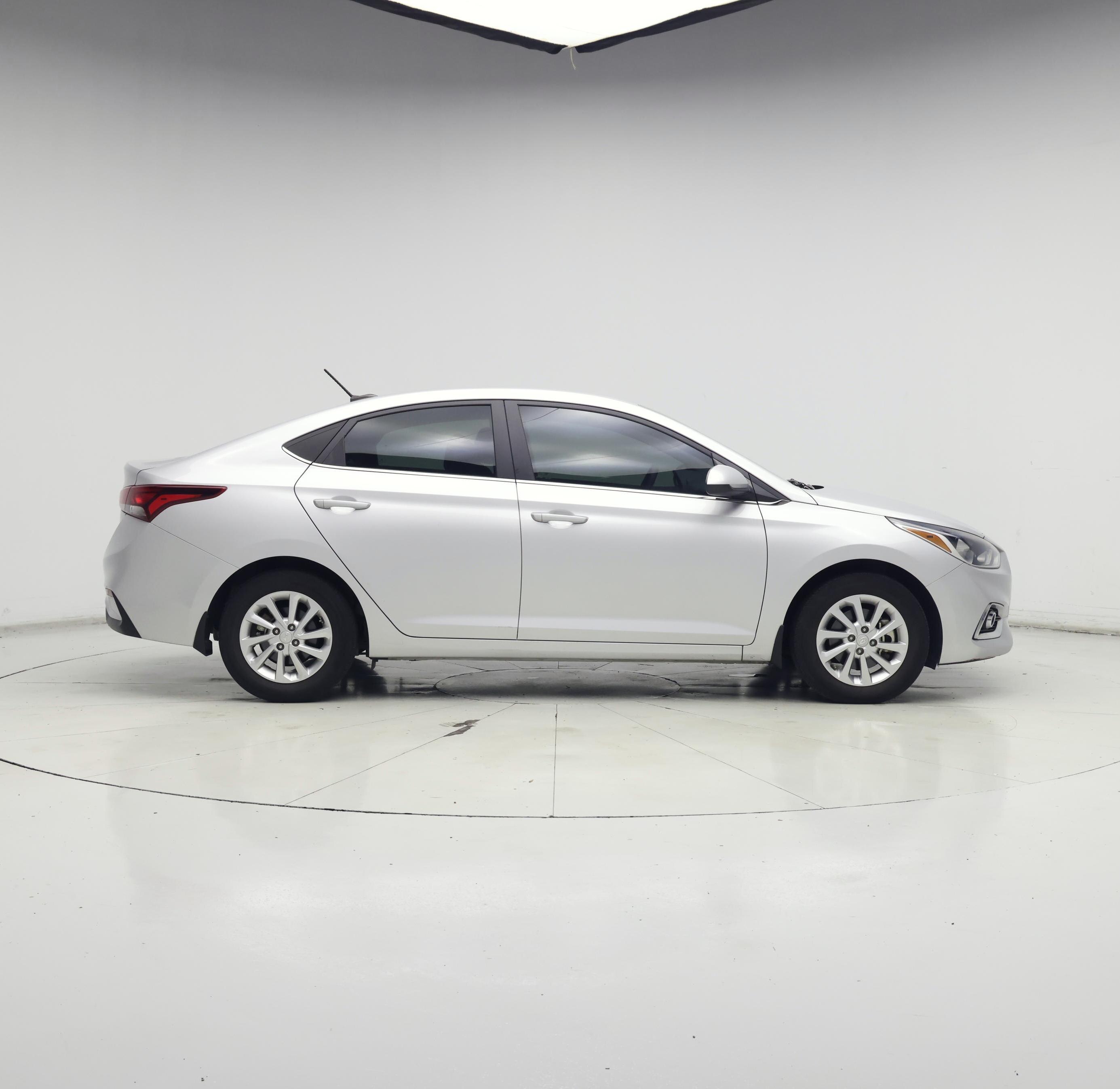 Thumbnail: 2022 Hyundai Accent - 7