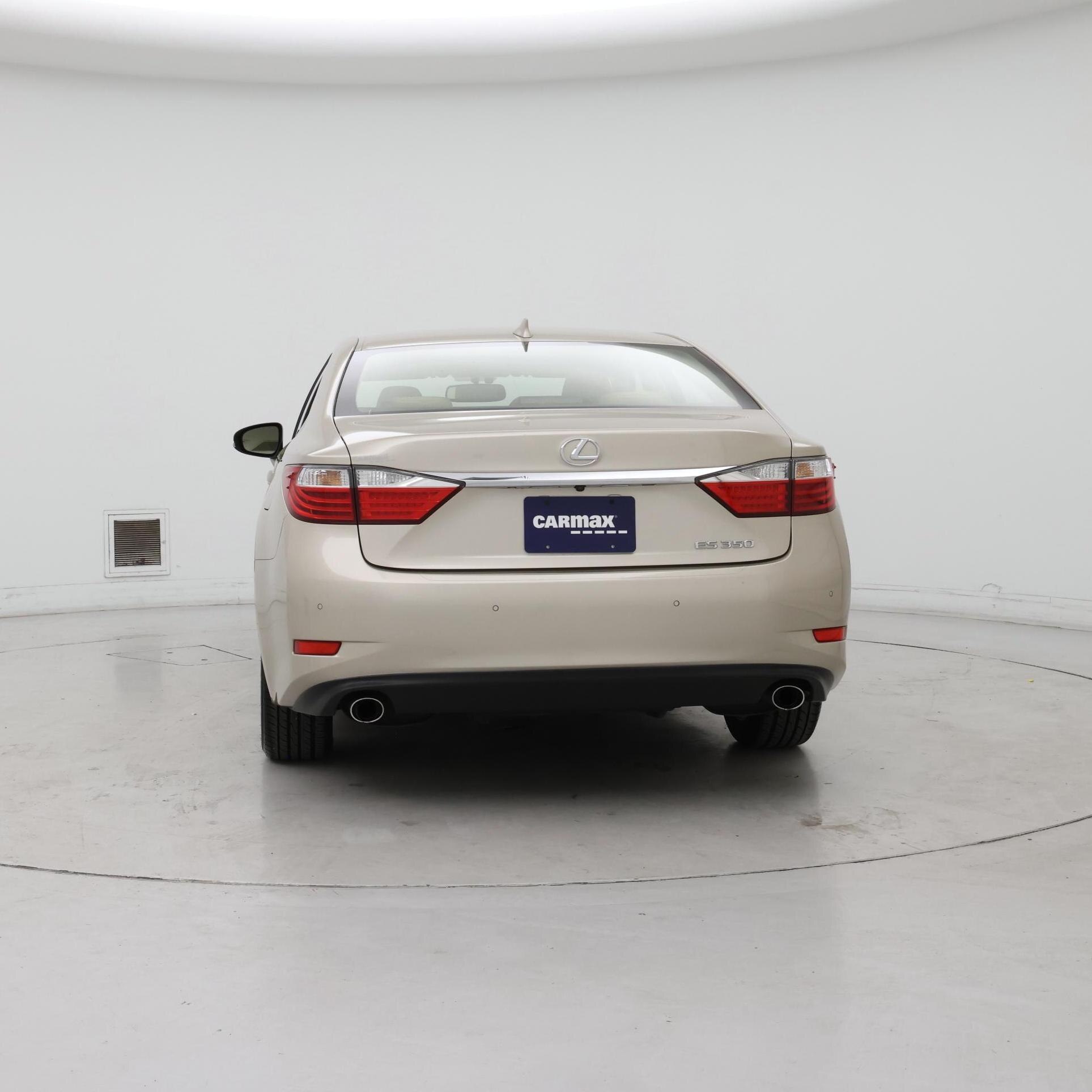 Thumbnail: 2015 Lexus ES - 6