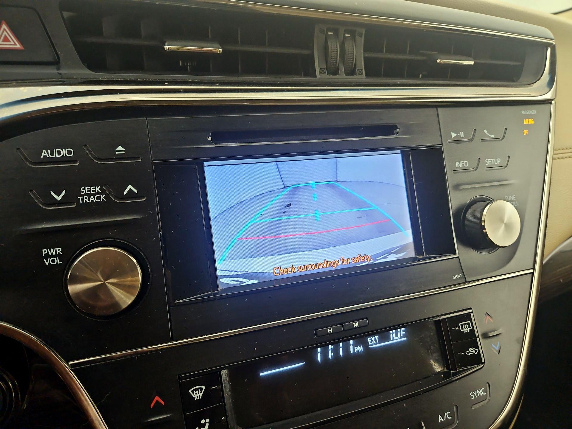 Thumbnail: 2014 Toyota Avalon - 14
