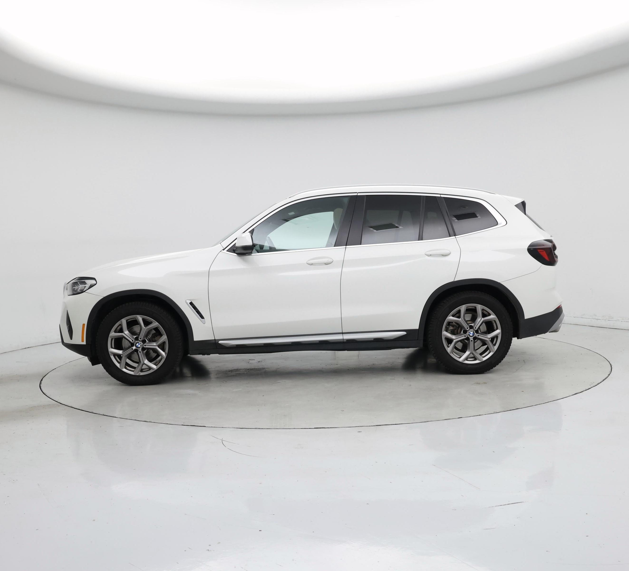 Thumbnail: 2022 BMW X3 - 3