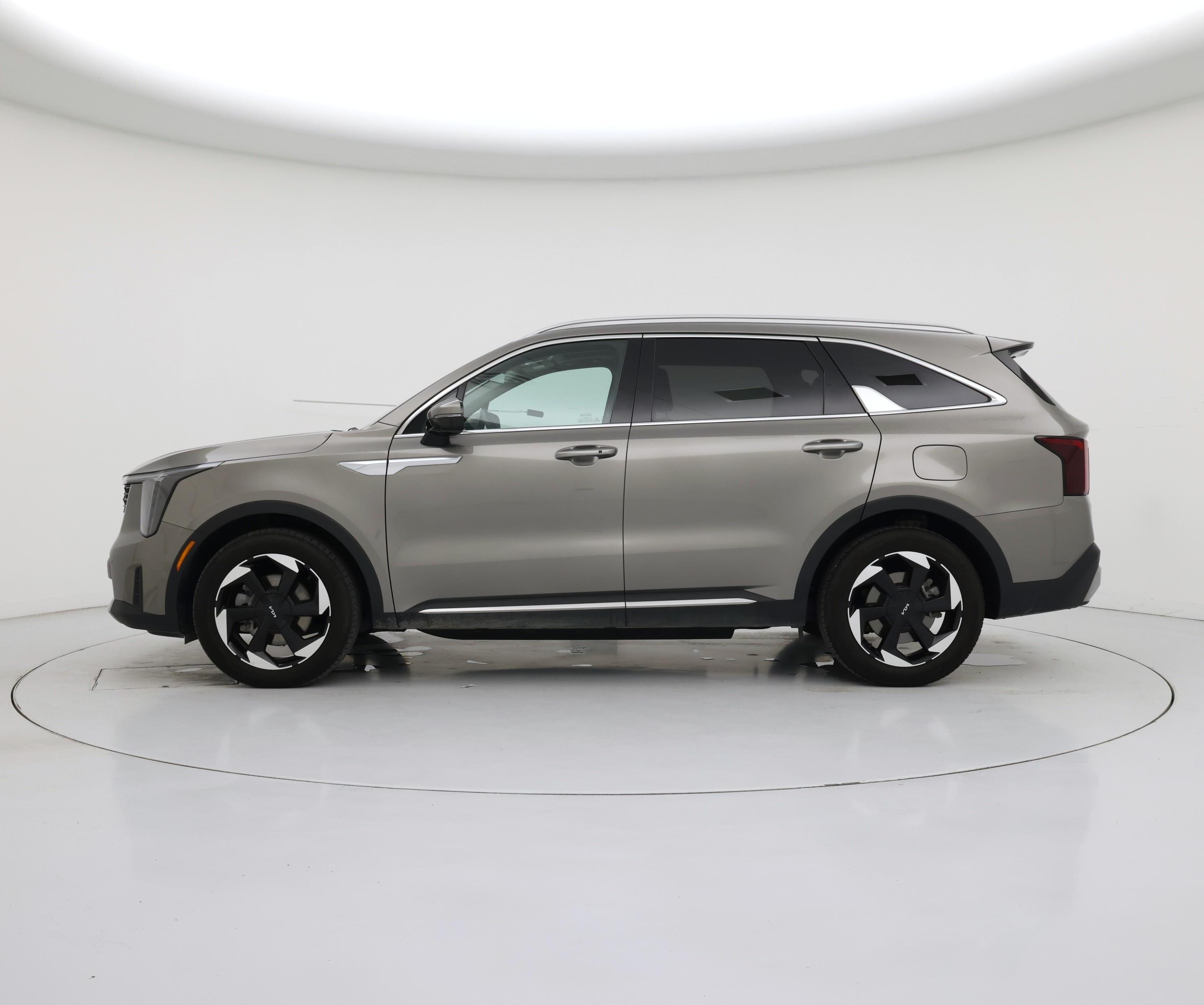 Thumbnail: 2025 Kia Sorento - 3