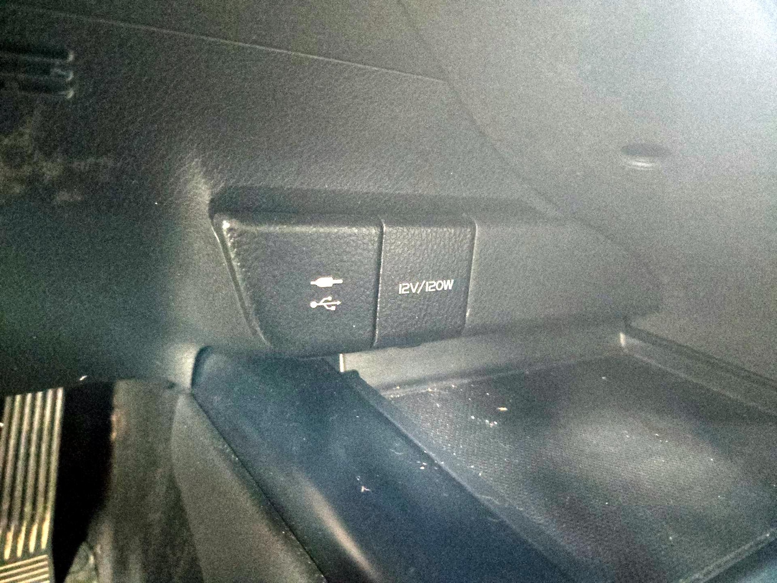 2018 Toyota Camry SE - Photo 19