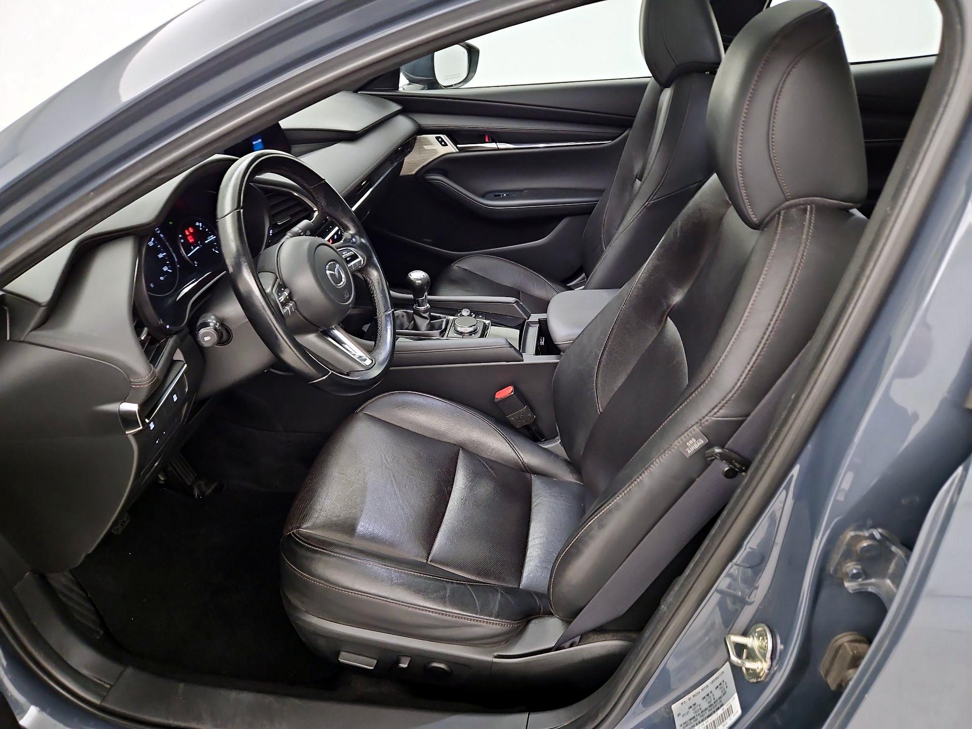 Thumbnail: 2021 Mazda Mazda3 - 11
