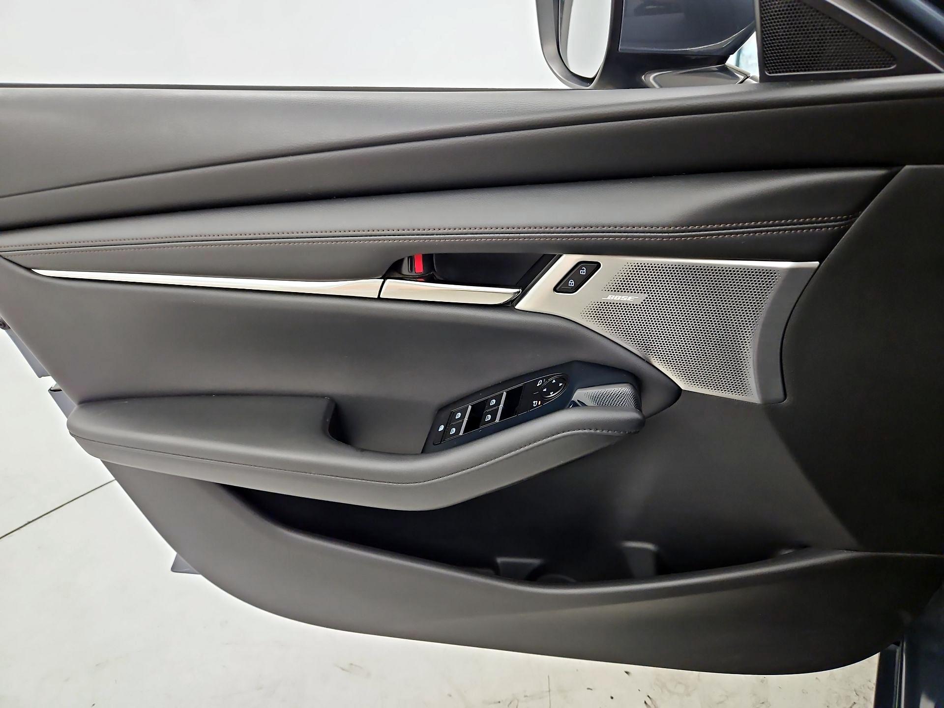 Thumbnail: 2021 Mazda Mazda3 - 12