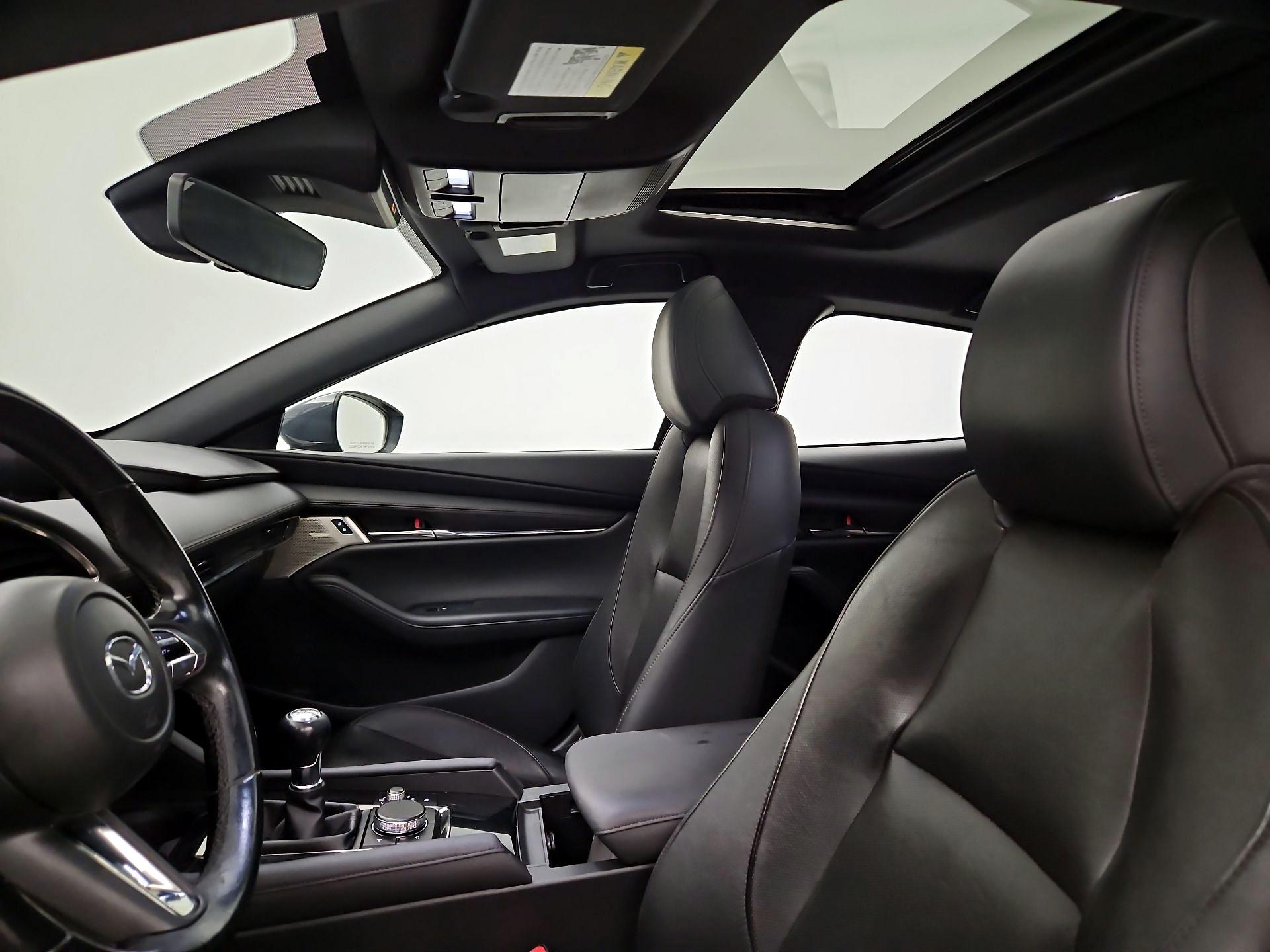 Thumbnail: 2021 Mazda Mazda3 - 18