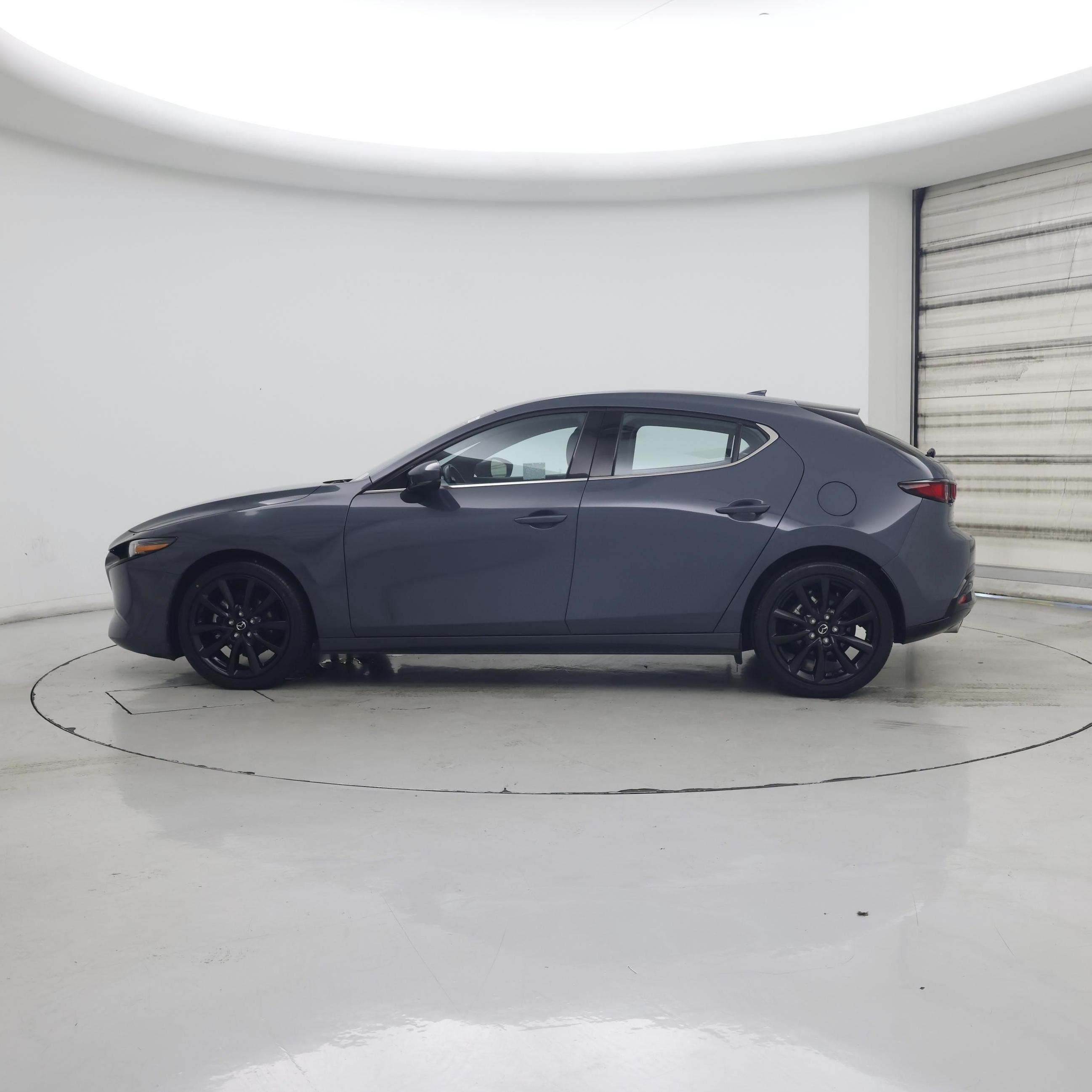 Thumbnail: 2021 Mazda Mazda3 - 3