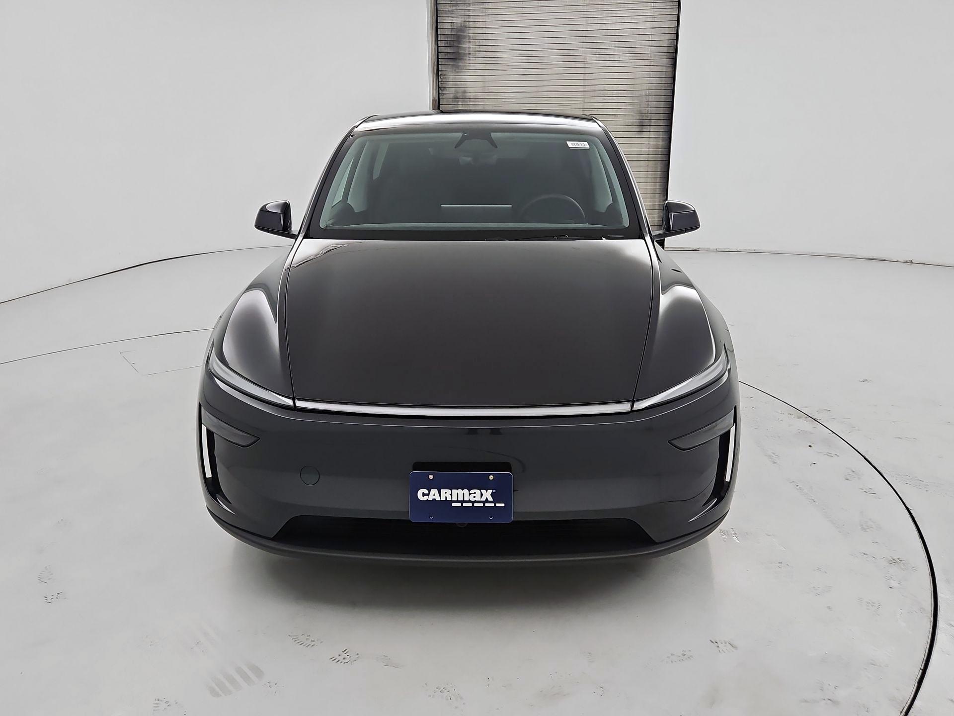 Thumbnail: 2026 Tesla Model Y - 2