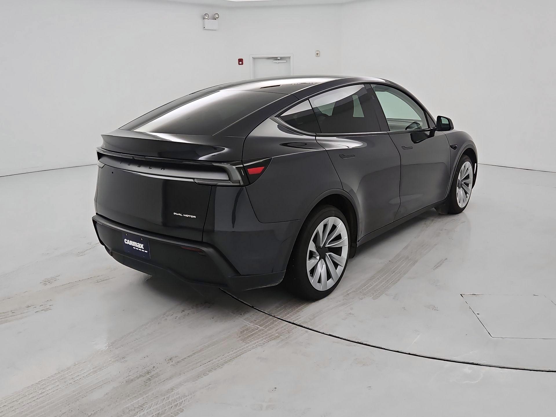 Thumbnail: 2026 Tesla Model Y - 5