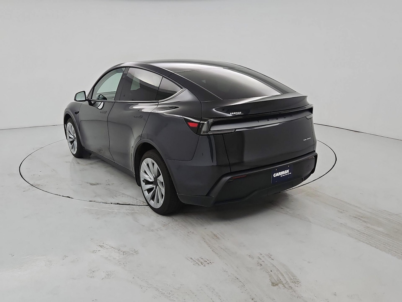 2026 Tesla Model Y Premium - Photo 7