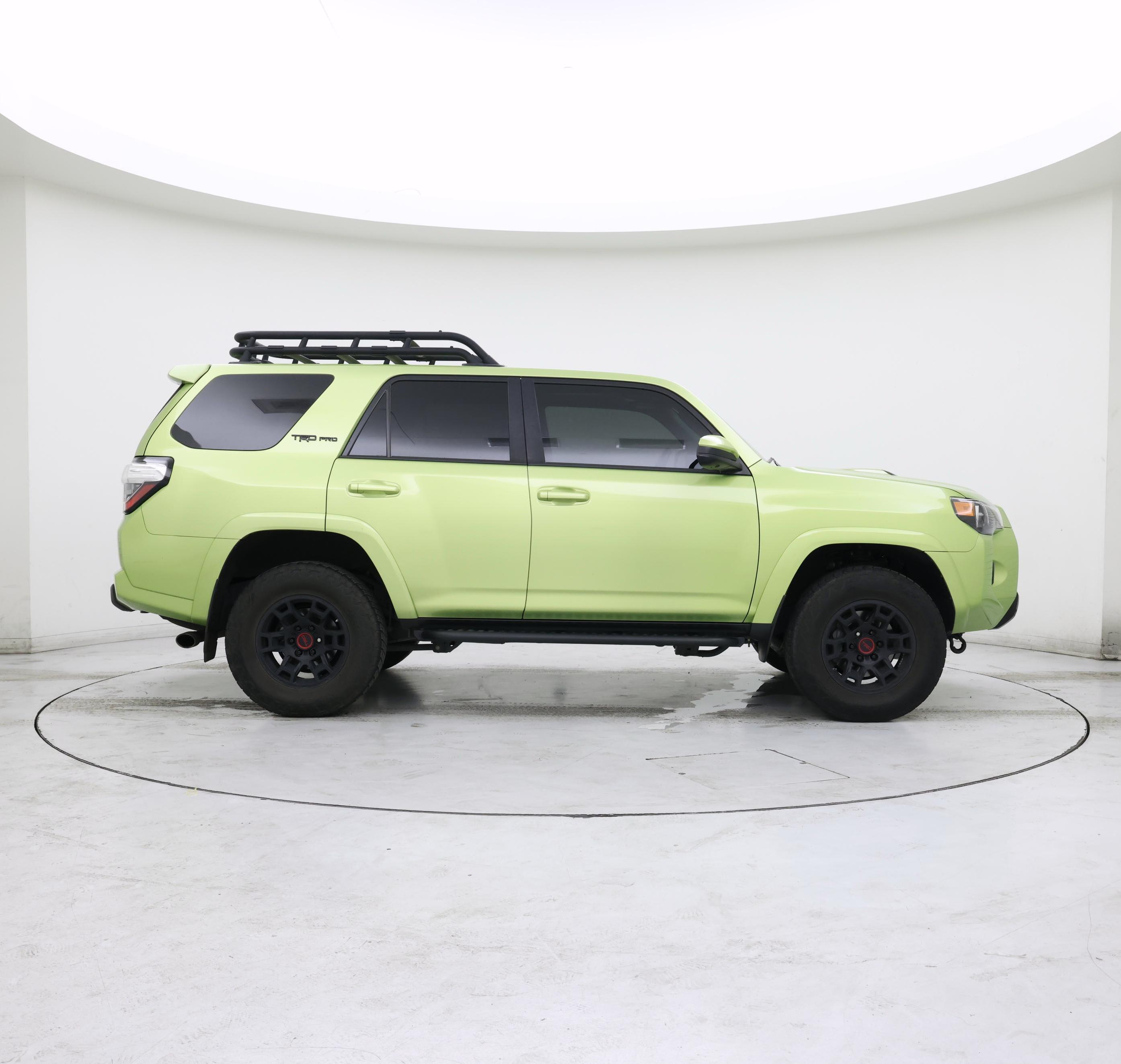 Thumbnail: 2022 Toyota 4Runner - 7