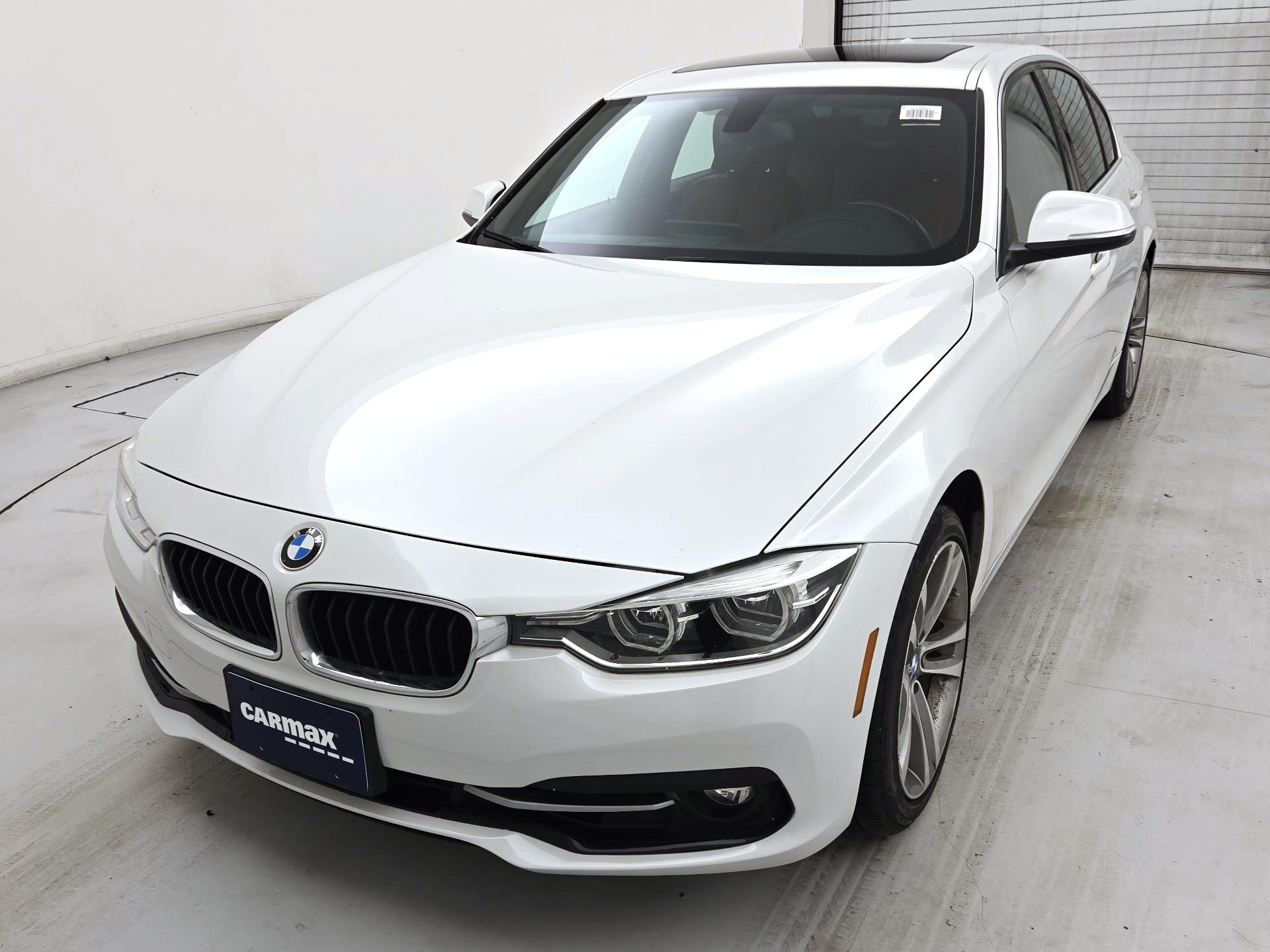 Thumbnail: 2018 BMW 3 Series - 3