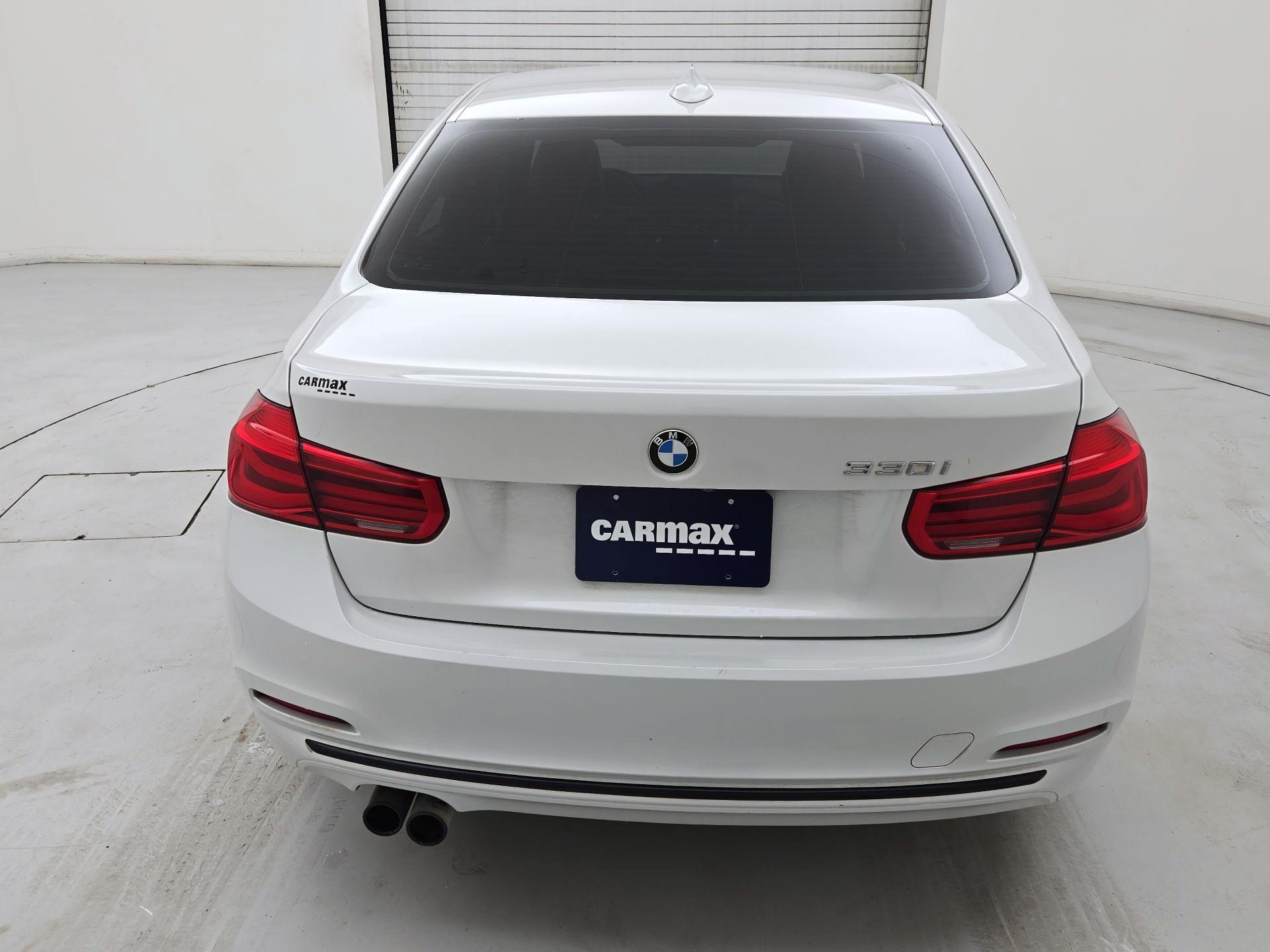 Thumbnail: 2018 BMW 3 Series - 6