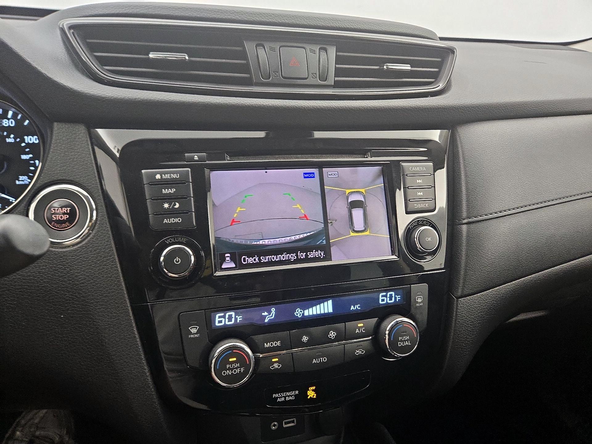 Thumbnail: 2019 Nissan Rogue - 14