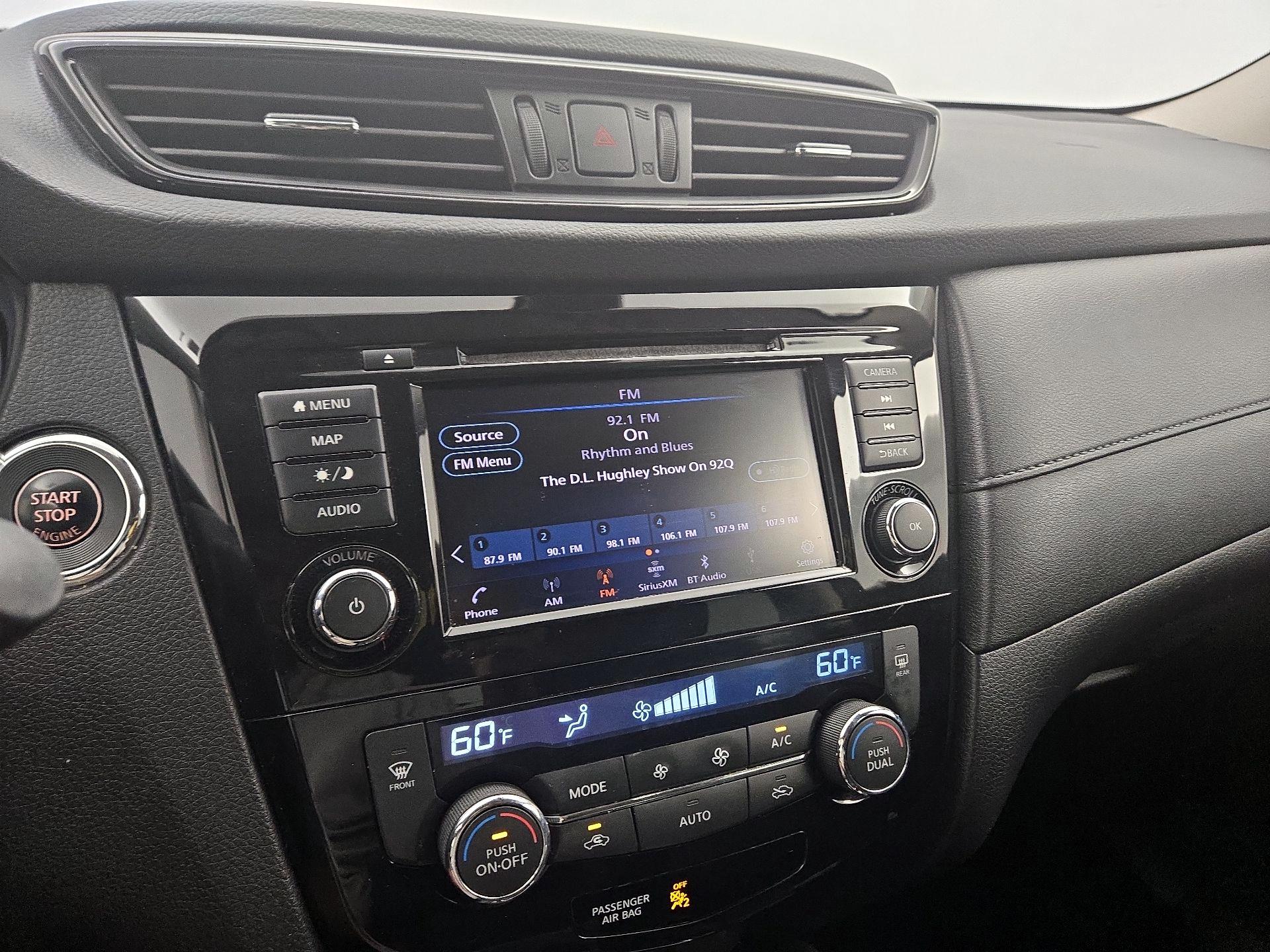 Thumbnail: 2019 Nissan Rogue - 15