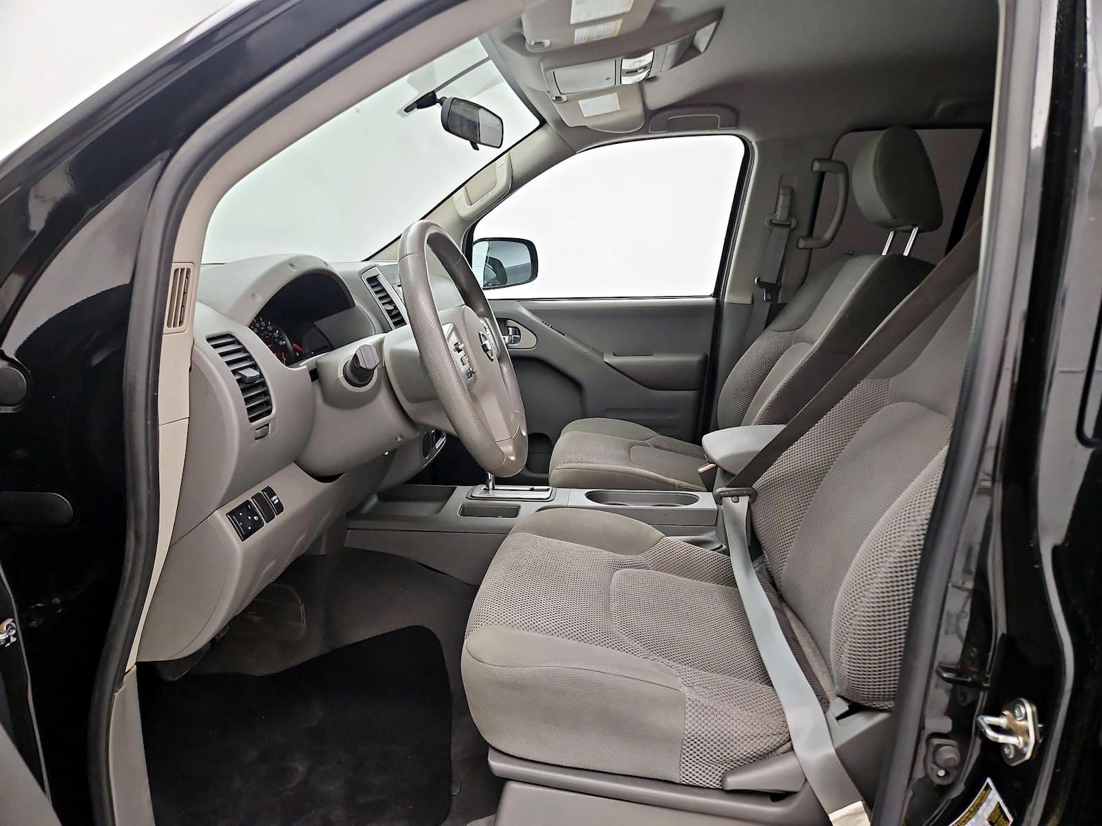 2019 Nissan Frontier SV - Photo 12