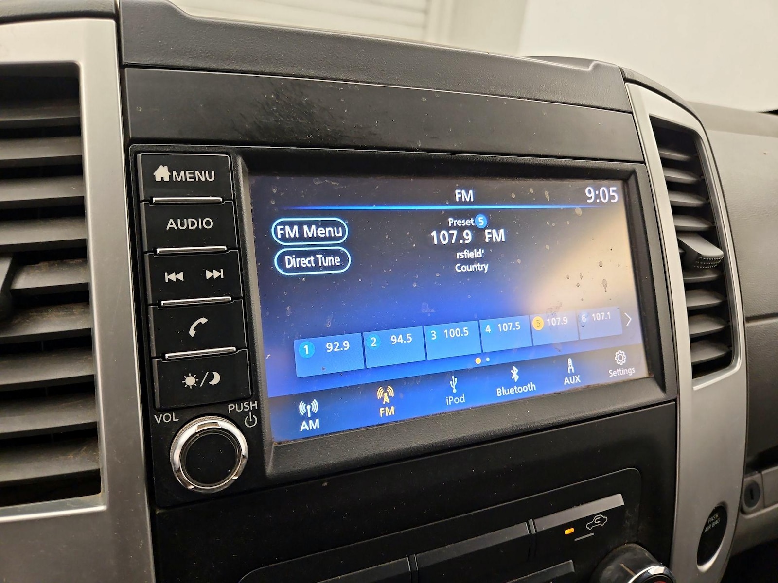 2019 Nissan Frontier SV - Photo 16