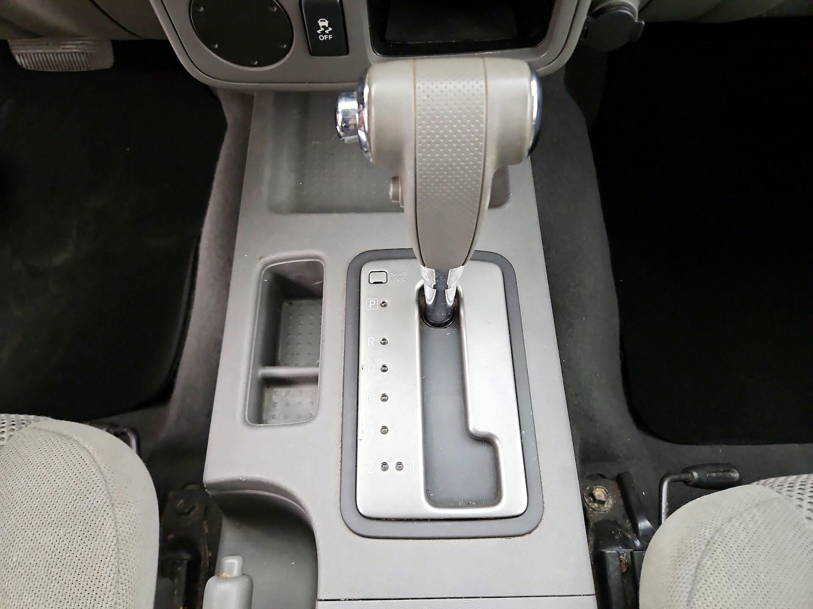 2019 Nissan Frontier SV - Photo 18