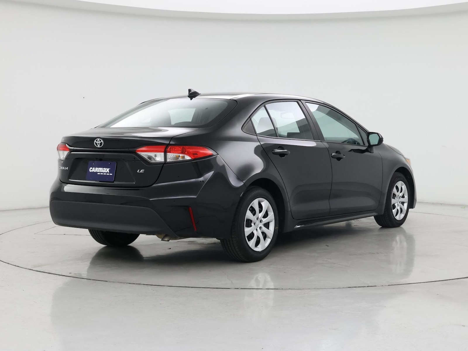 2024 Toyota Corolla LE - Photo 9
