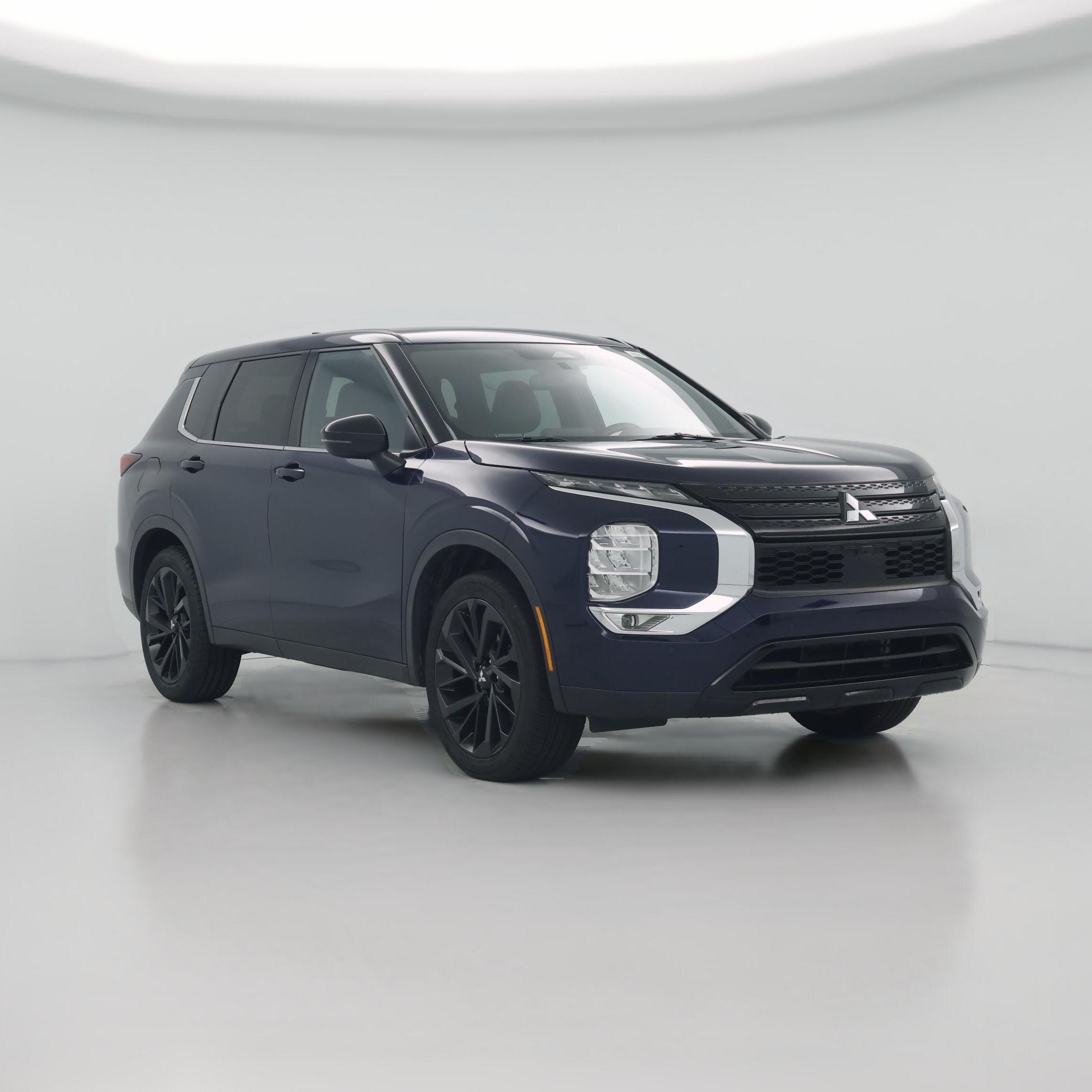 Thumbnail: 2022 Mitsubishi Outlander - 1