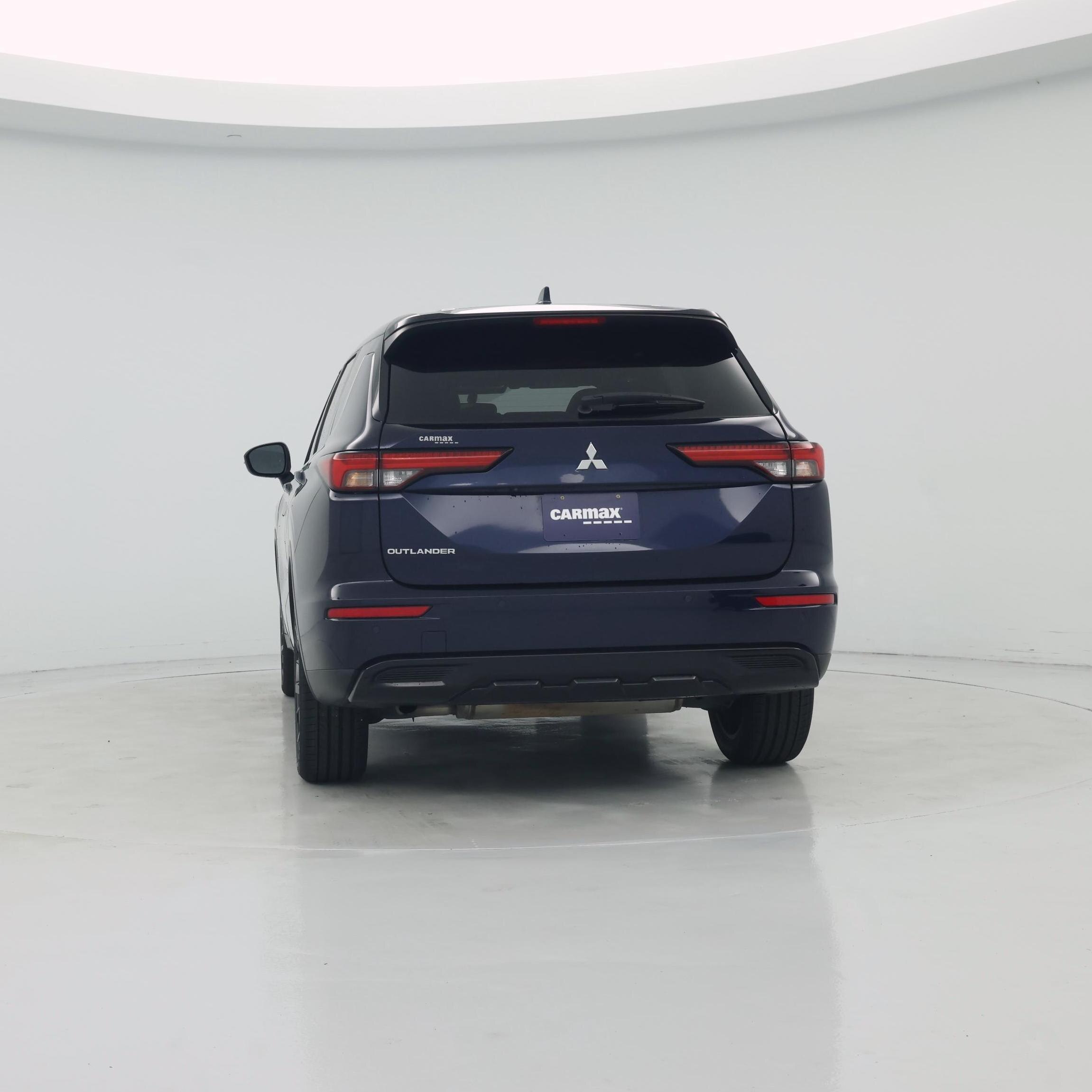 Thumbnail: 2022 Mitsubishi Outlander - 6