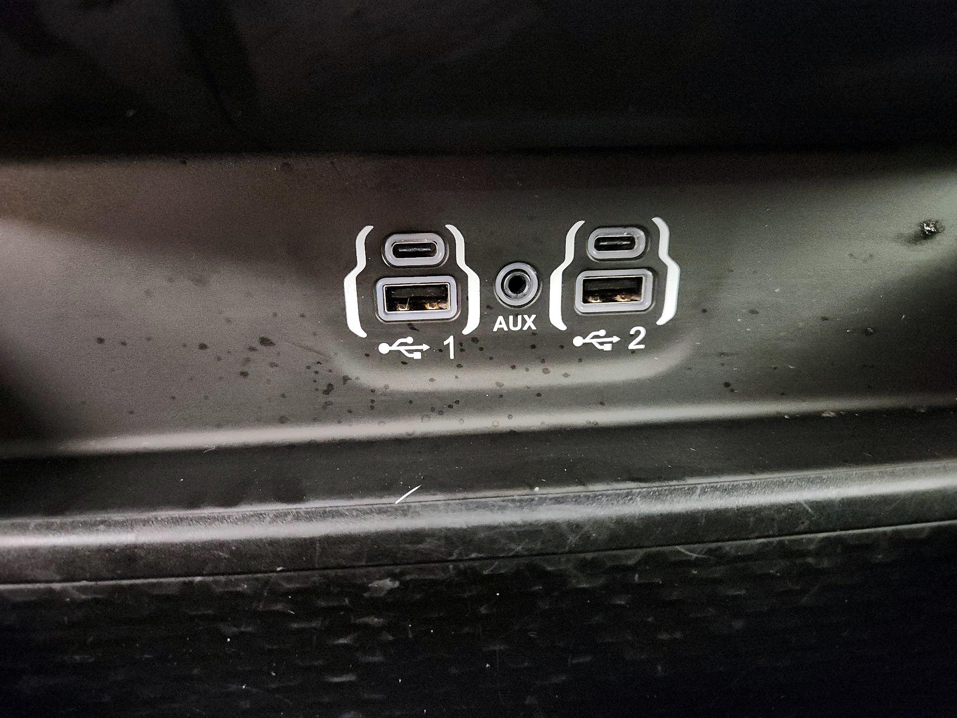 Thumbnail: 2021 RAM 1500 - 18