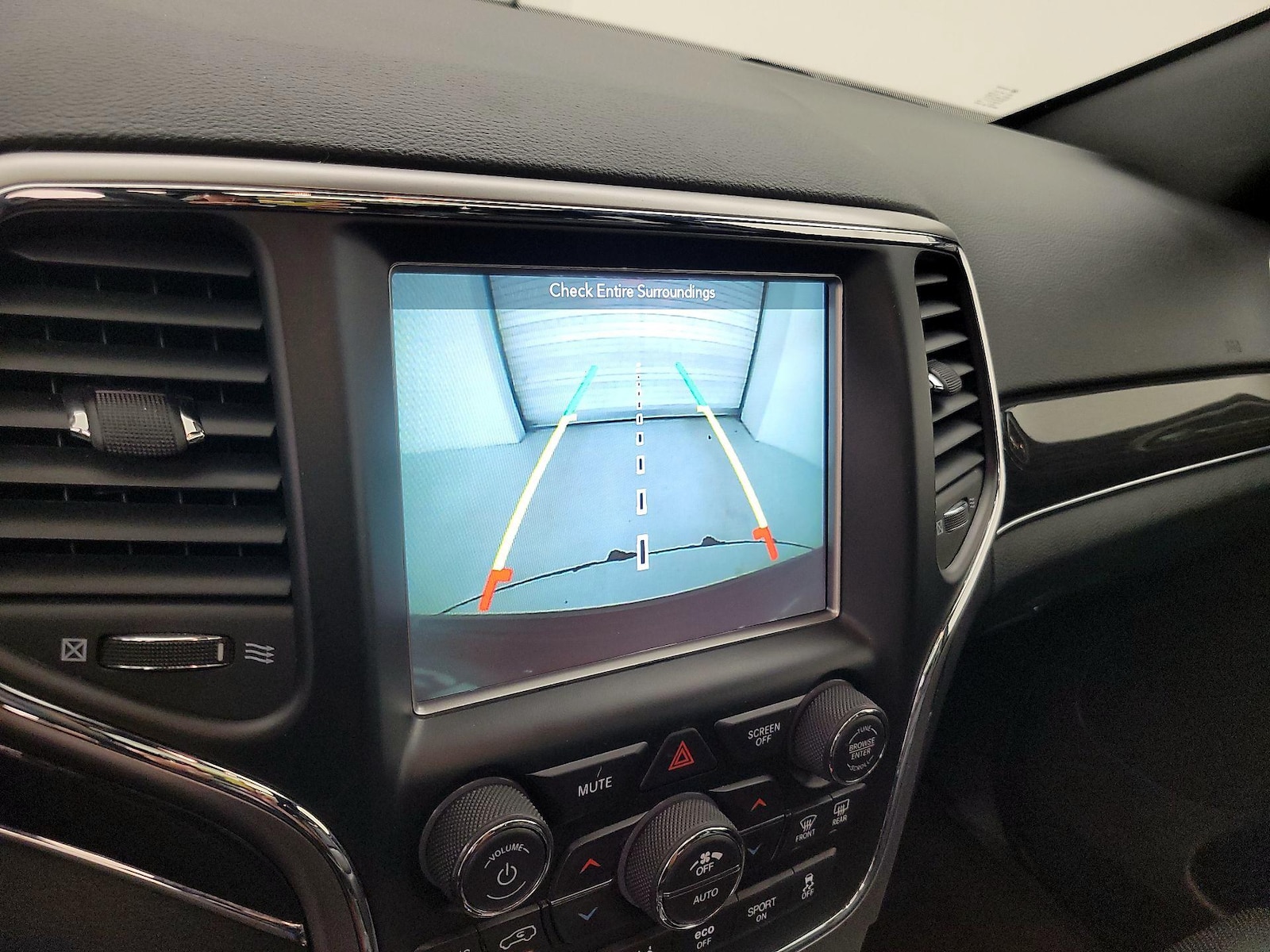 2018 Jeep Grand Cherokee Trailhawk - Photo 15