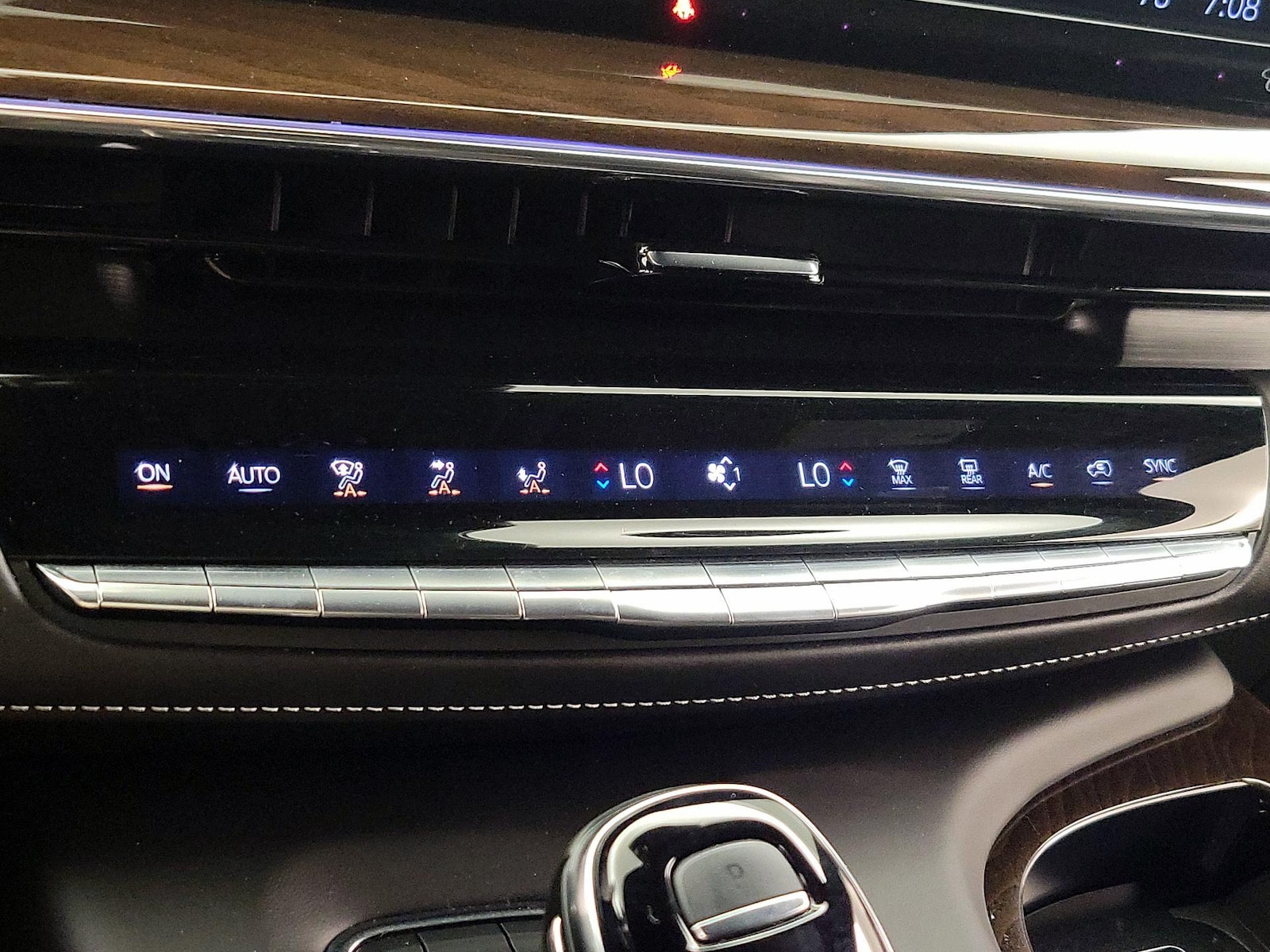 2024 Cadillac Escalade Sport Platinum - Photo 17