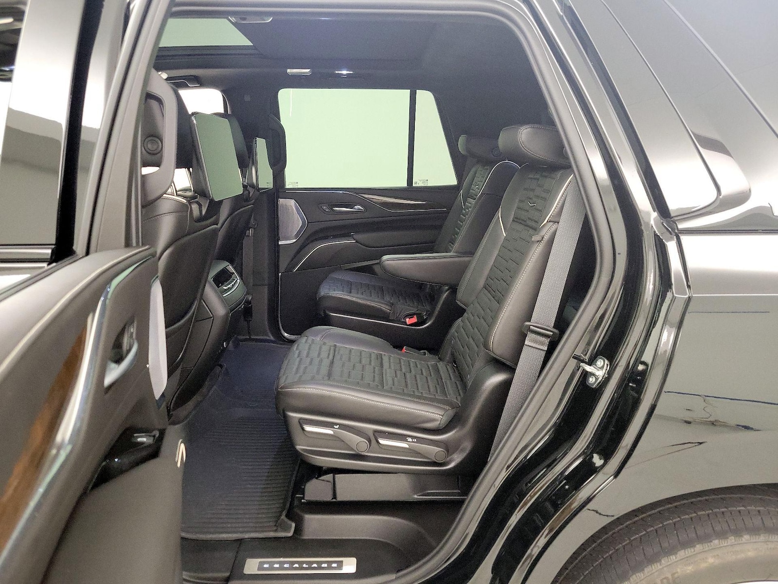2024 Cadillac Escalade Sport Platinum - Photo 21
