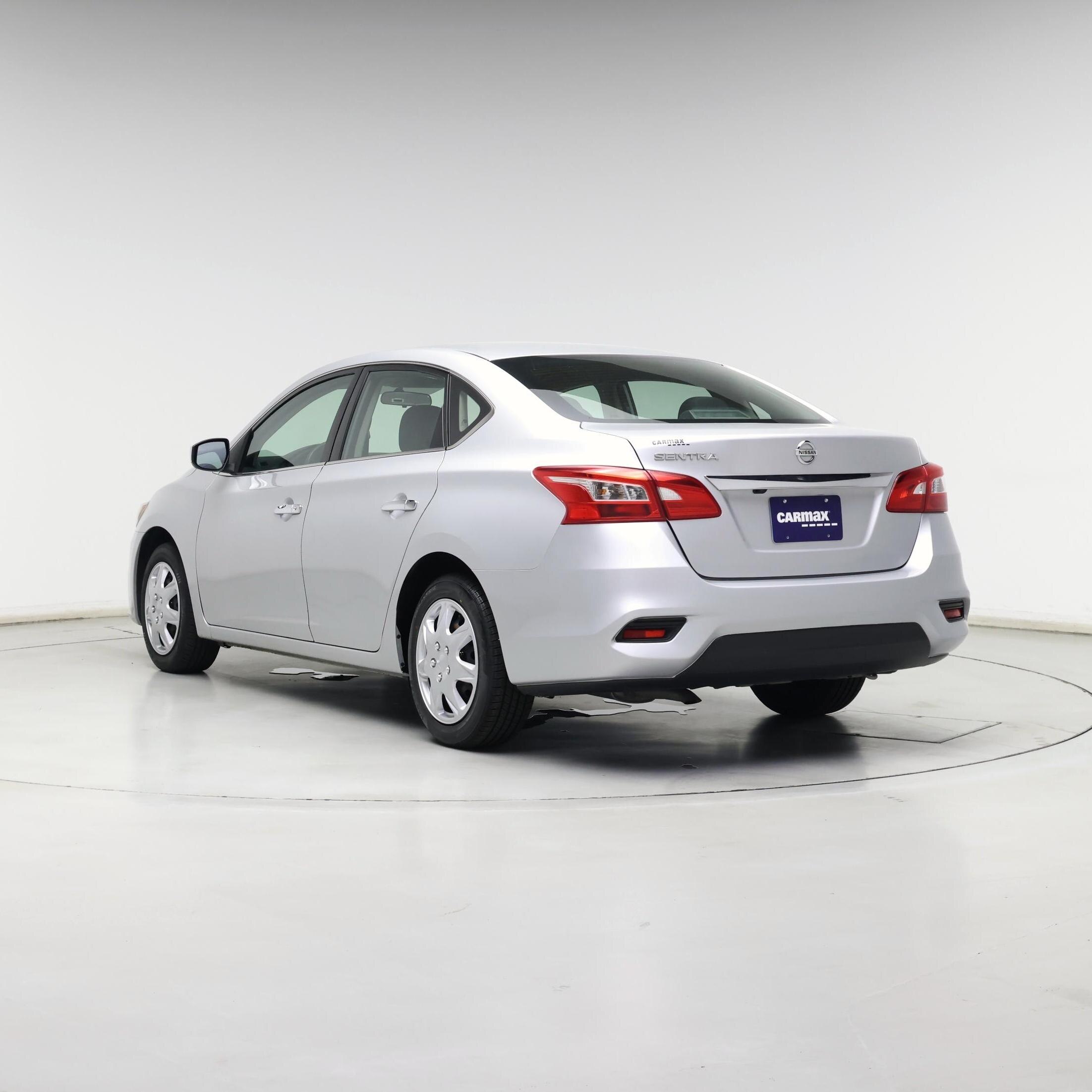 Thumbnail: 2018 Nissan Sentra - 2