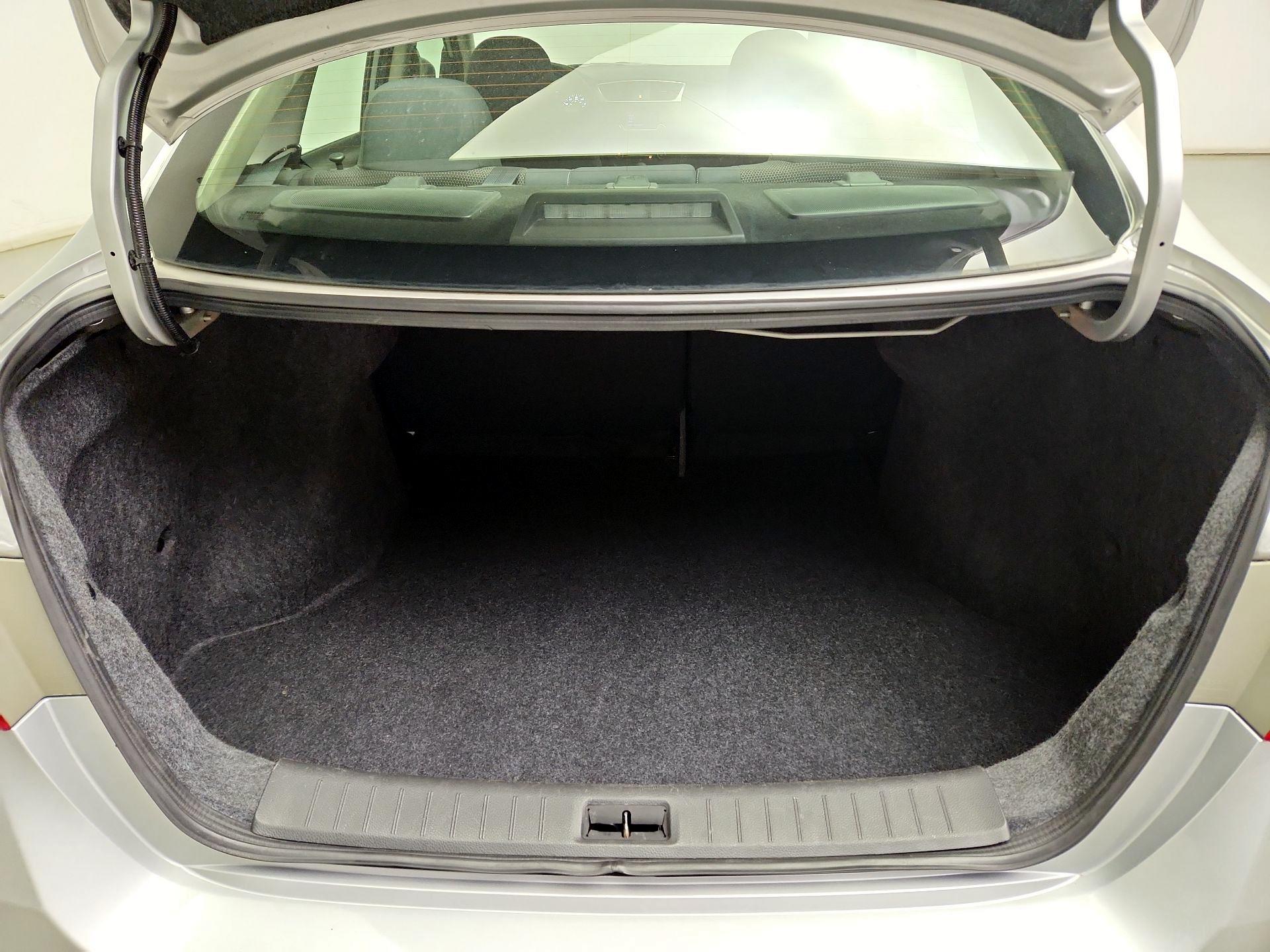 Thumbnail: 2018 Nissan Sentra - 19
