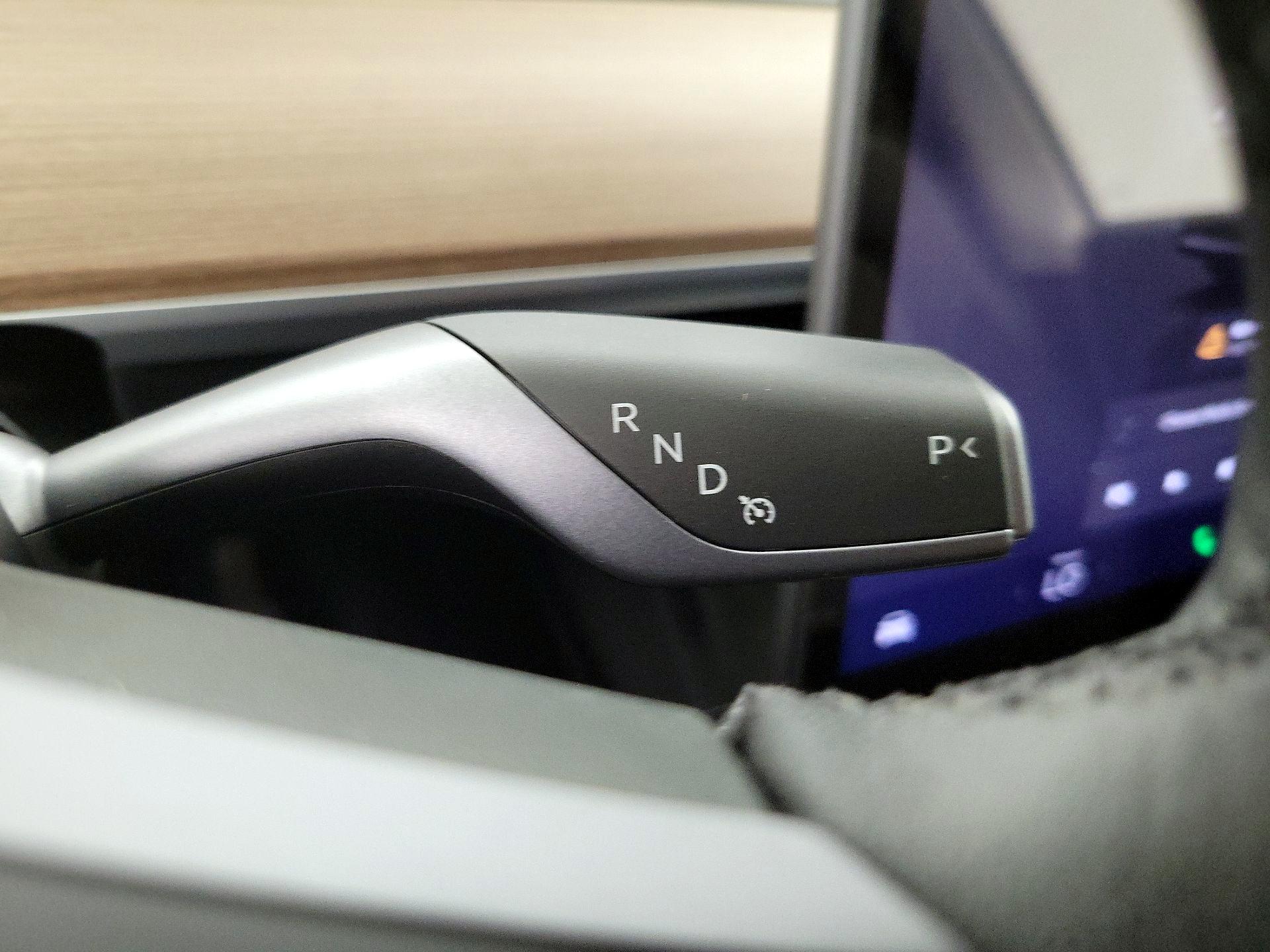 Thumbnail: 2025 Tesla Model Y - 17