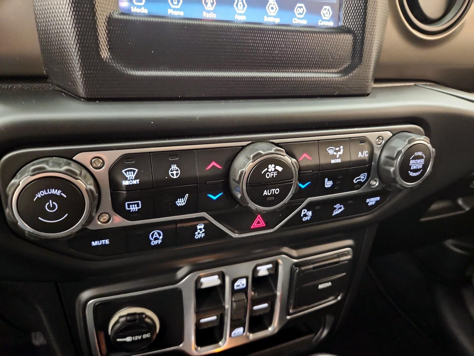 2018 Jeep All-New Wrangler Unlimited Sport S - Photo 17