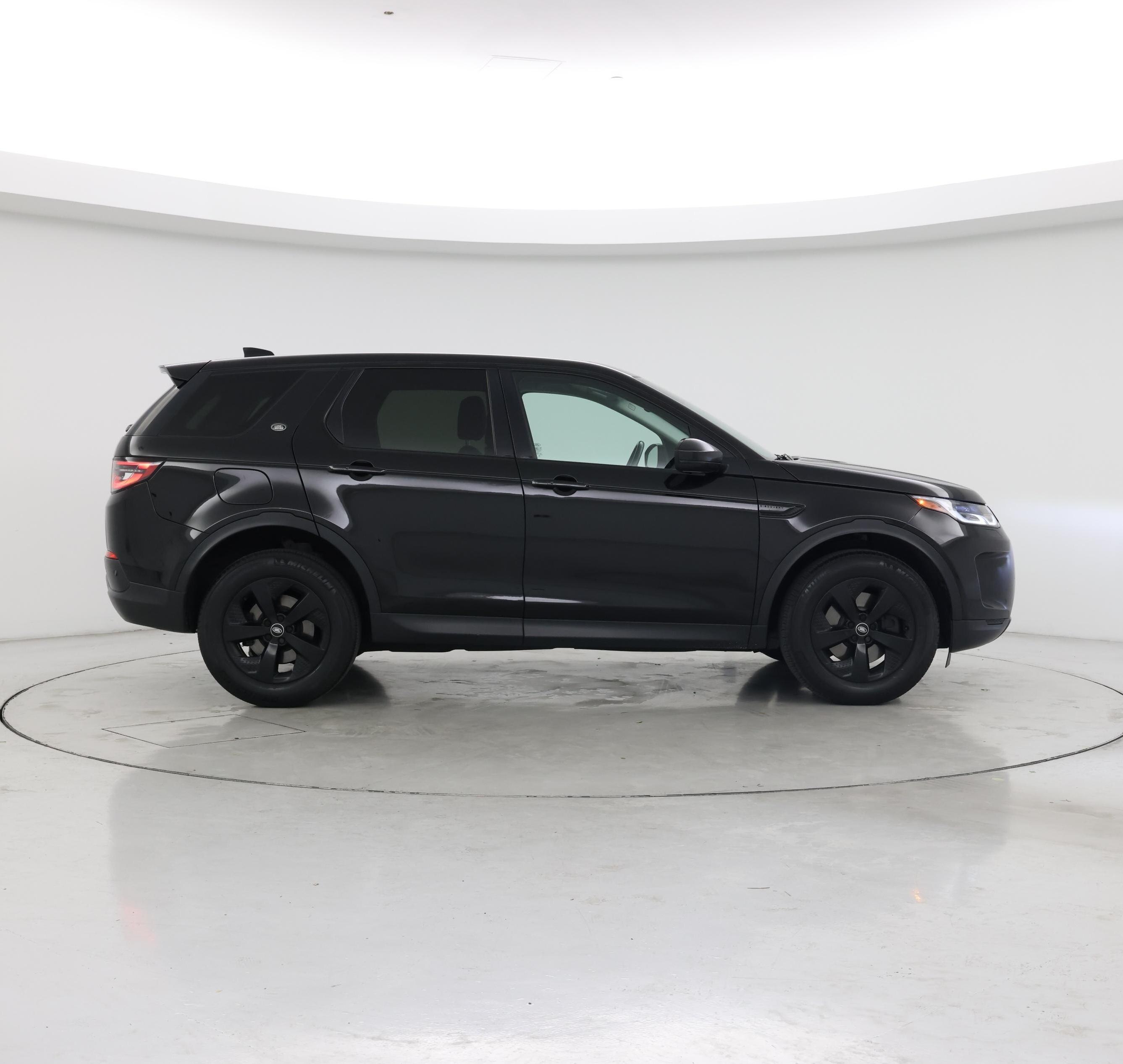 Thumbnail: 2022 Land Rover Discovery Sport - 7