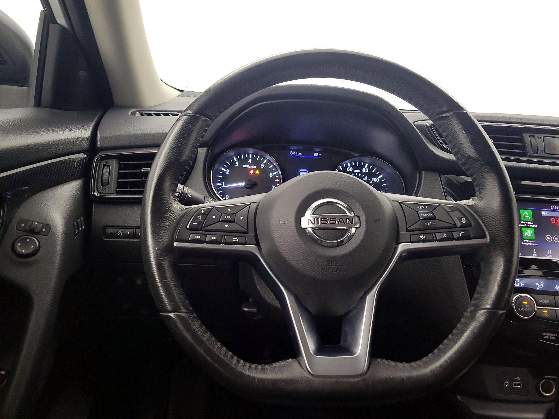 Thumbnail: 2018 Nissan Rogue - 10