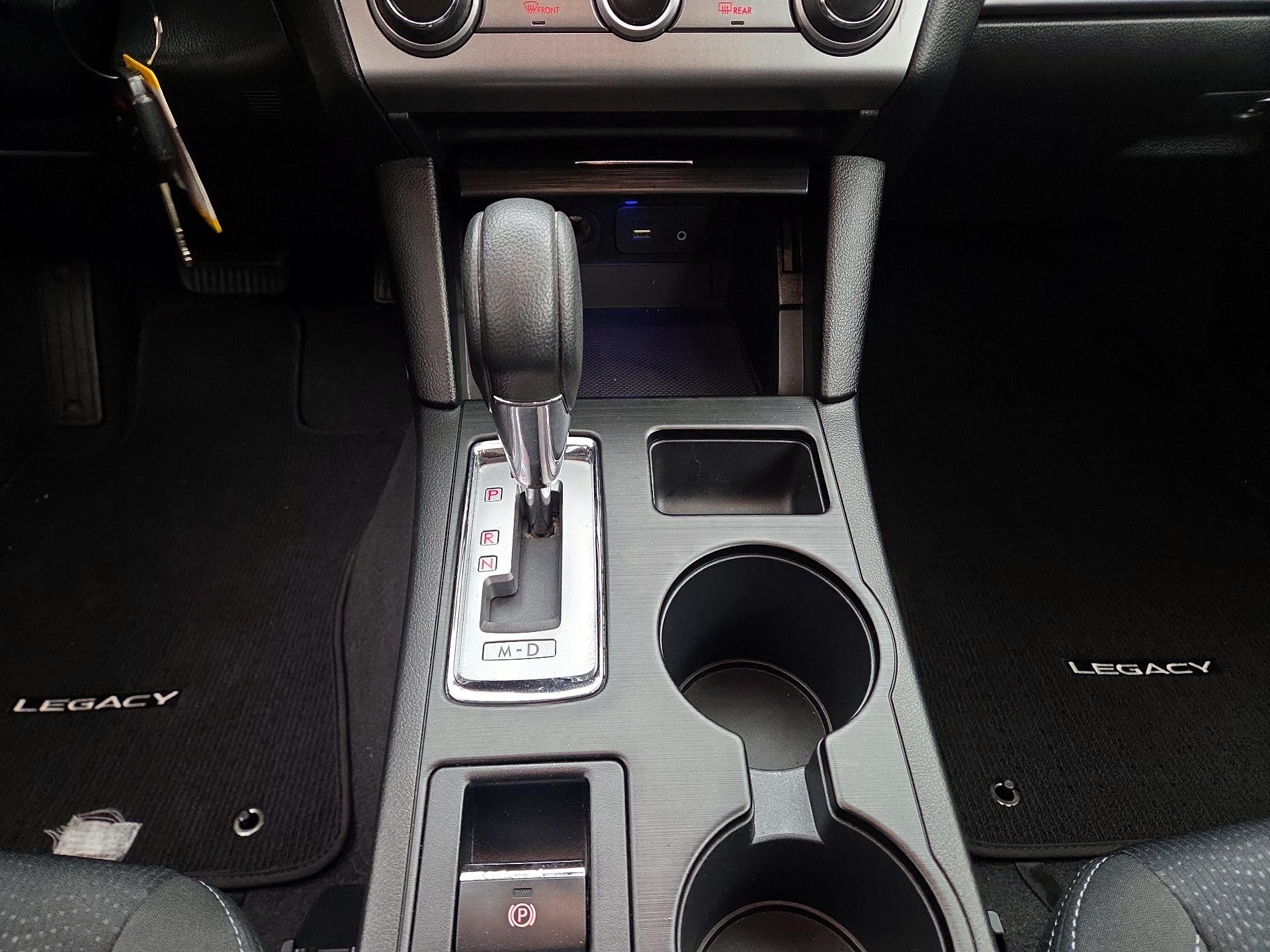 Thumbnail: 2015 Subaru Legacy - 17