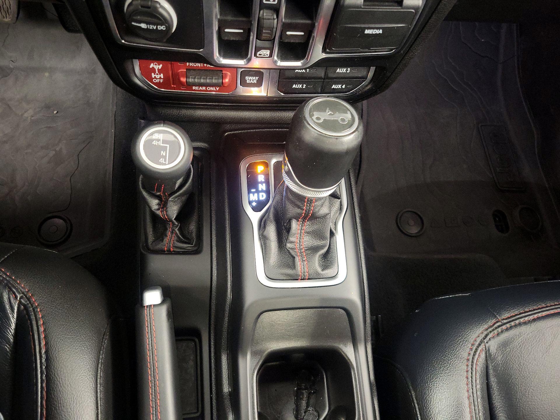Thumbnail: 2020 Jeep Wrangler - 18