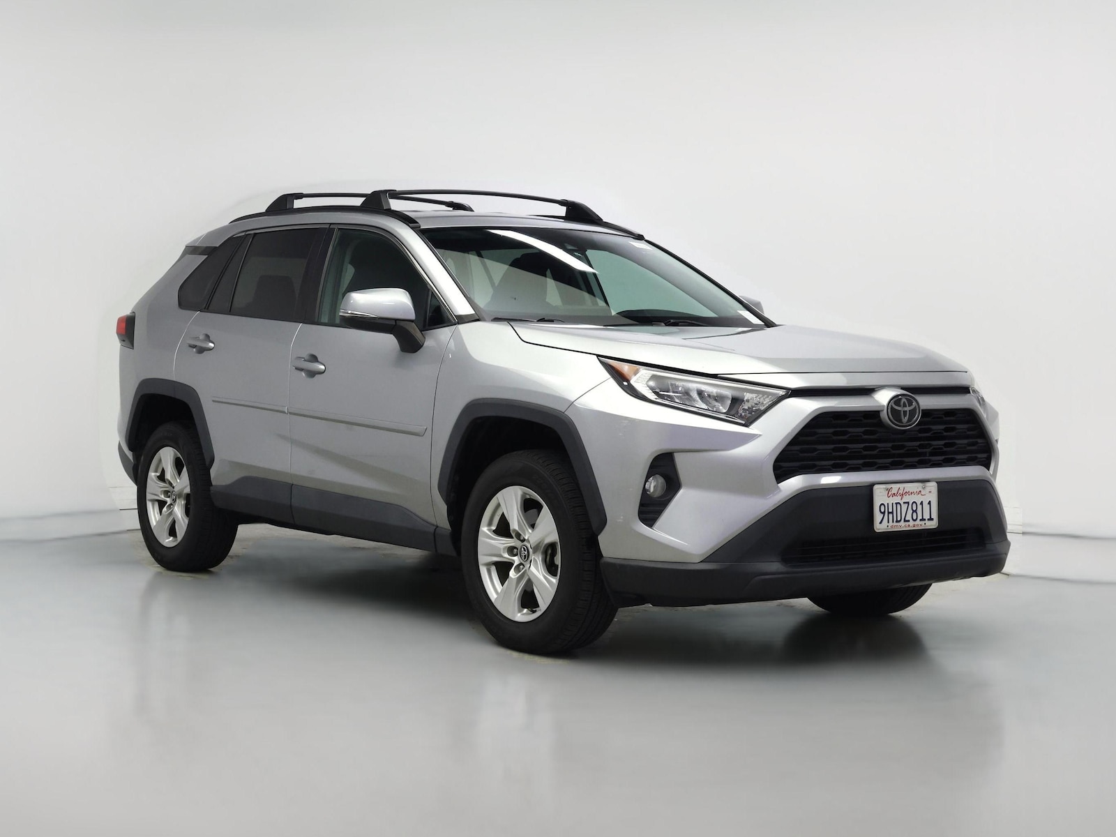 2020 Toyota RAV4 XLE - Photo 1