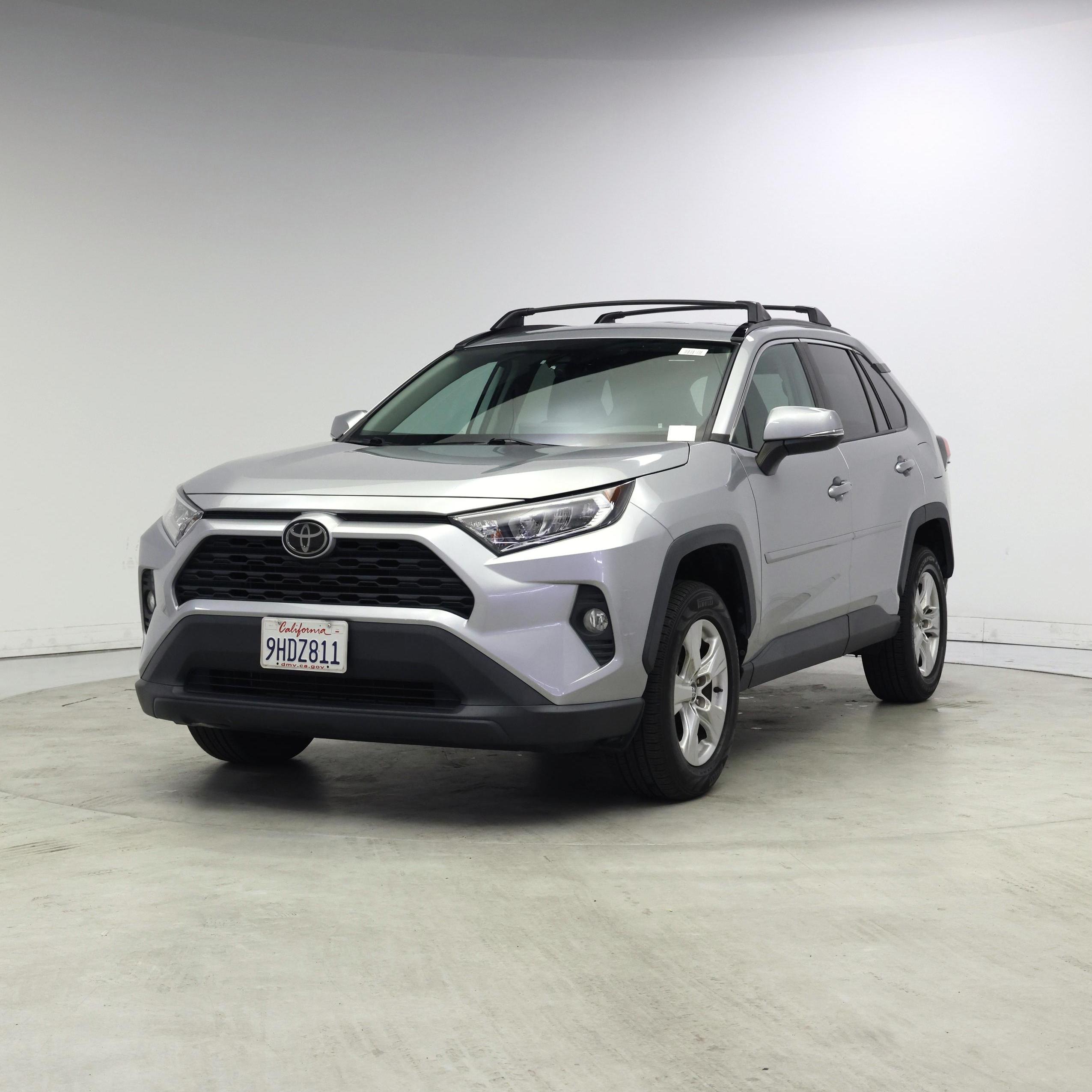 Thumbnail: 2020 Toyota RAV4 - 4