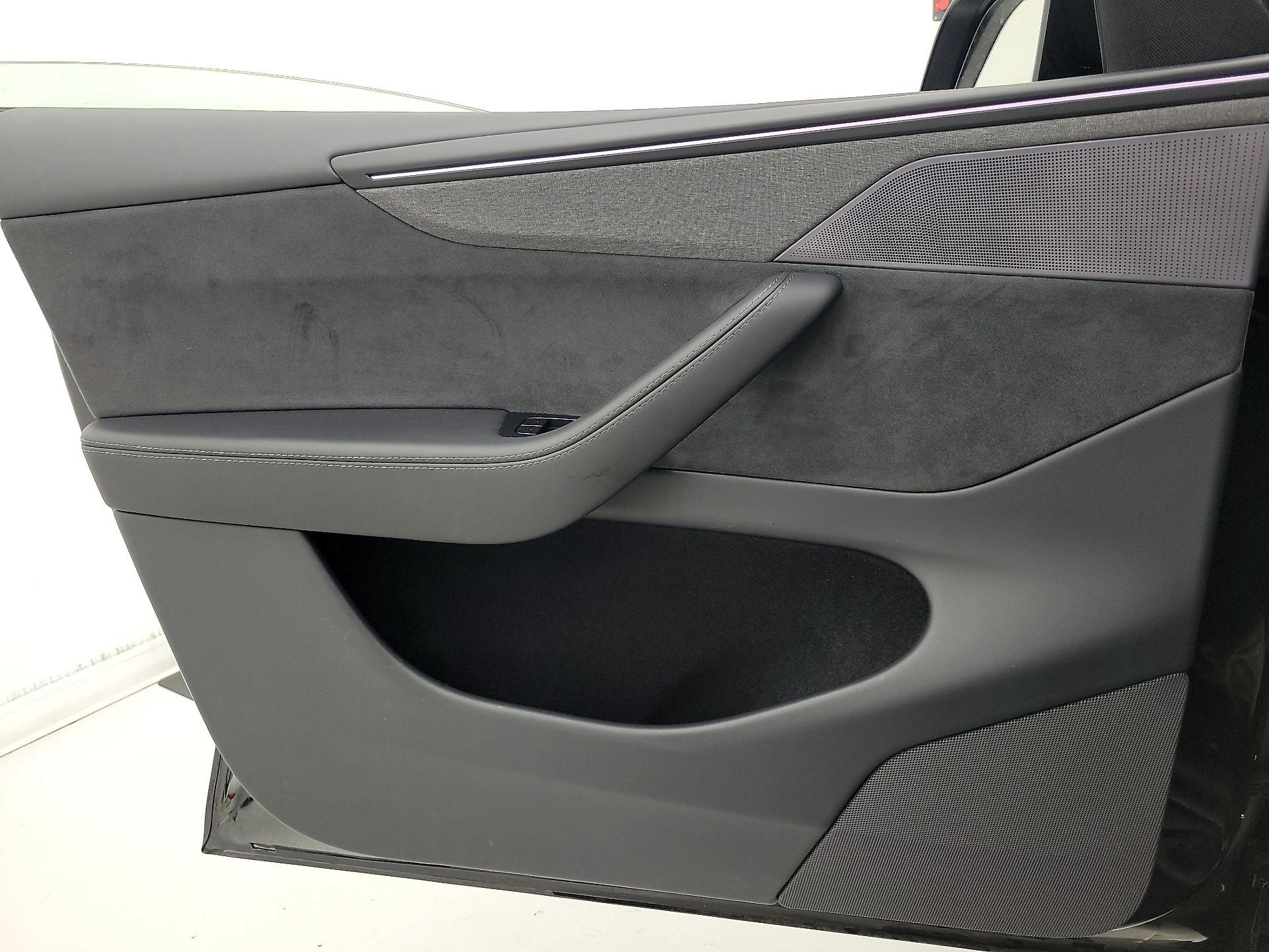 Thumbnail: 2026 Tesla Model Y - 12