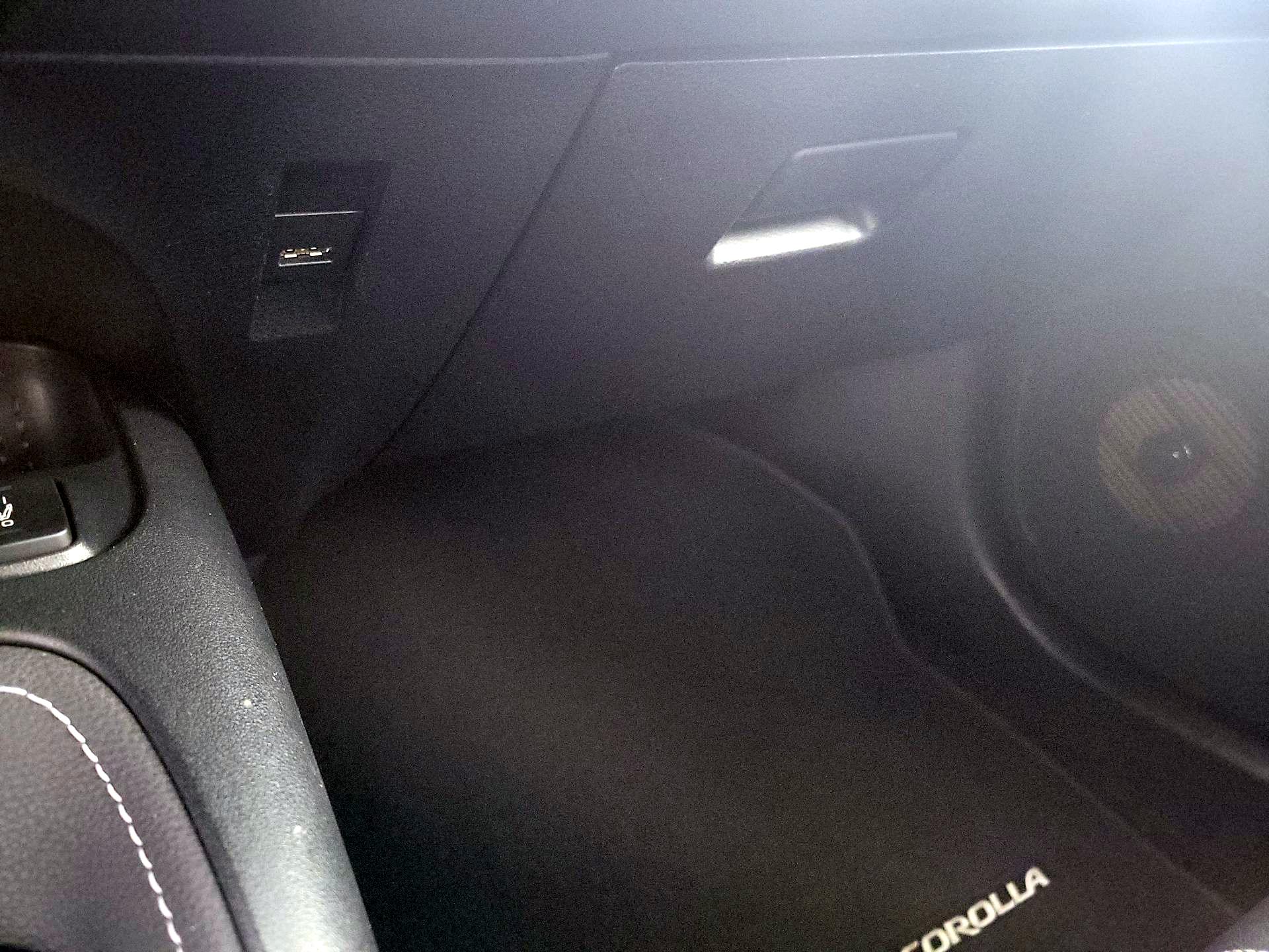 Thumbnail: 2021 Toyota Corolla - 18