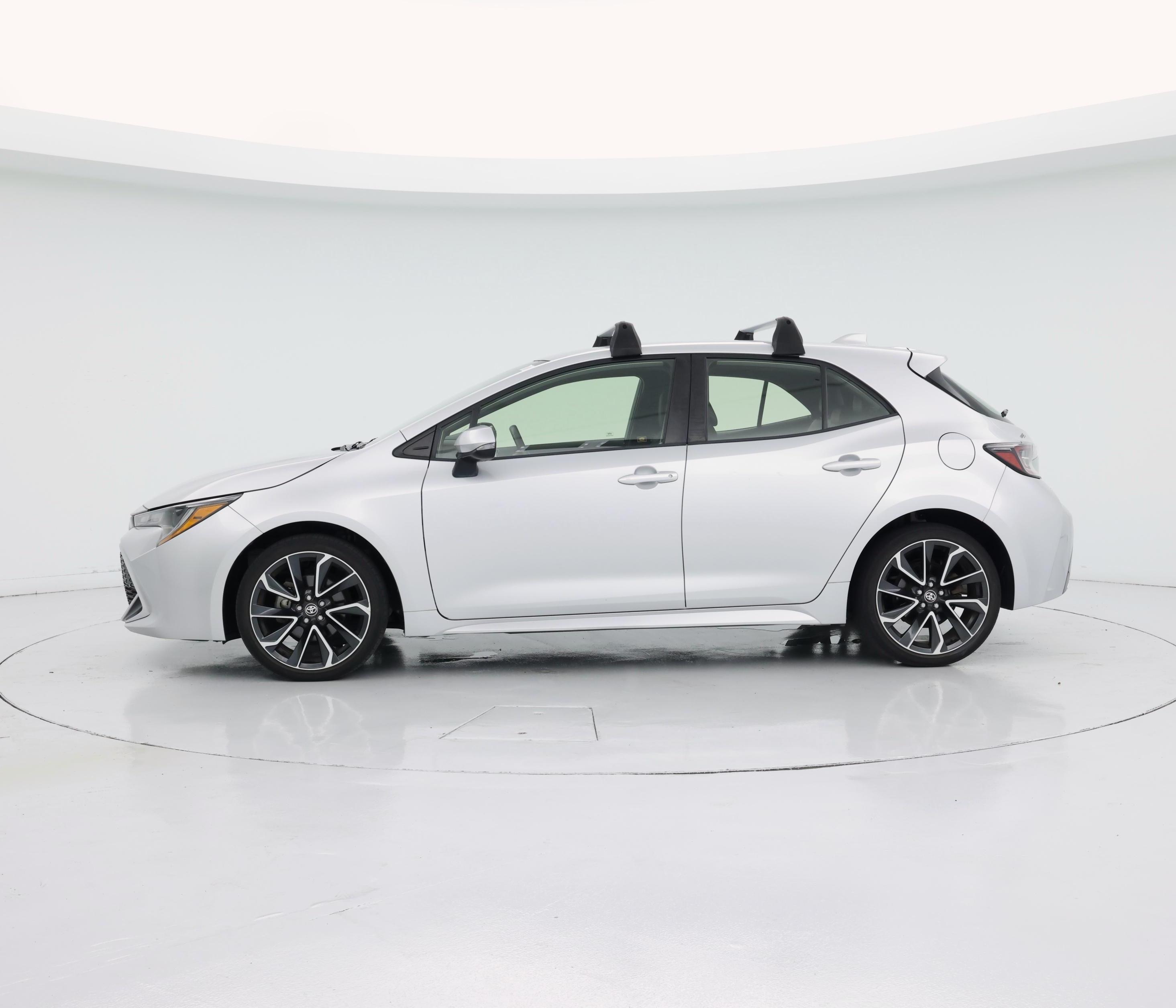 Thumbnail: 2021 Toyota Corolla - 3