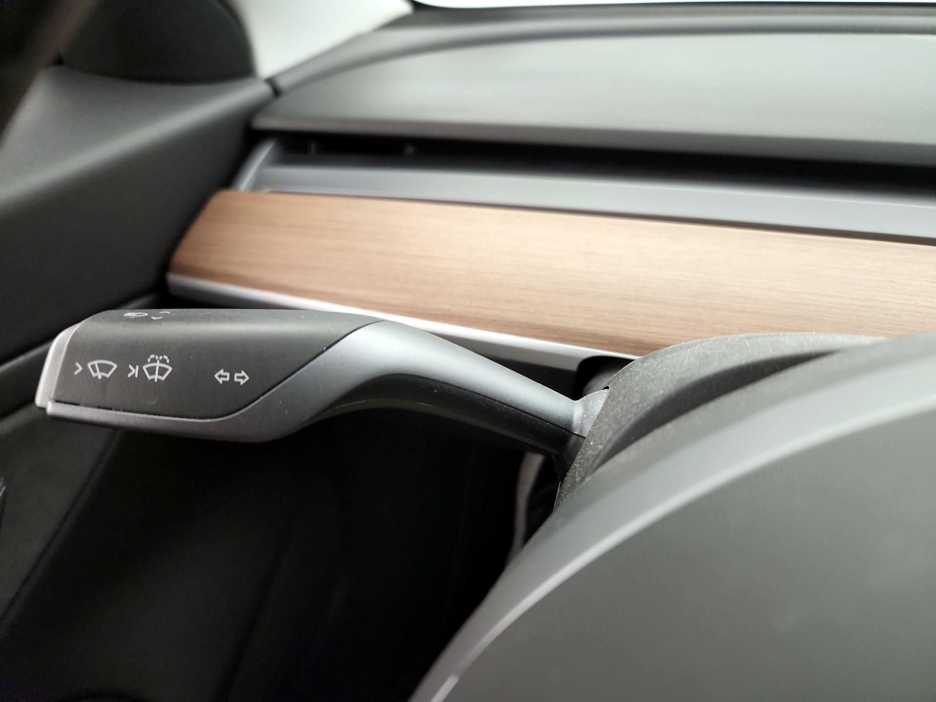 Thumbnail: 2020 Tesla Model 3 - 13