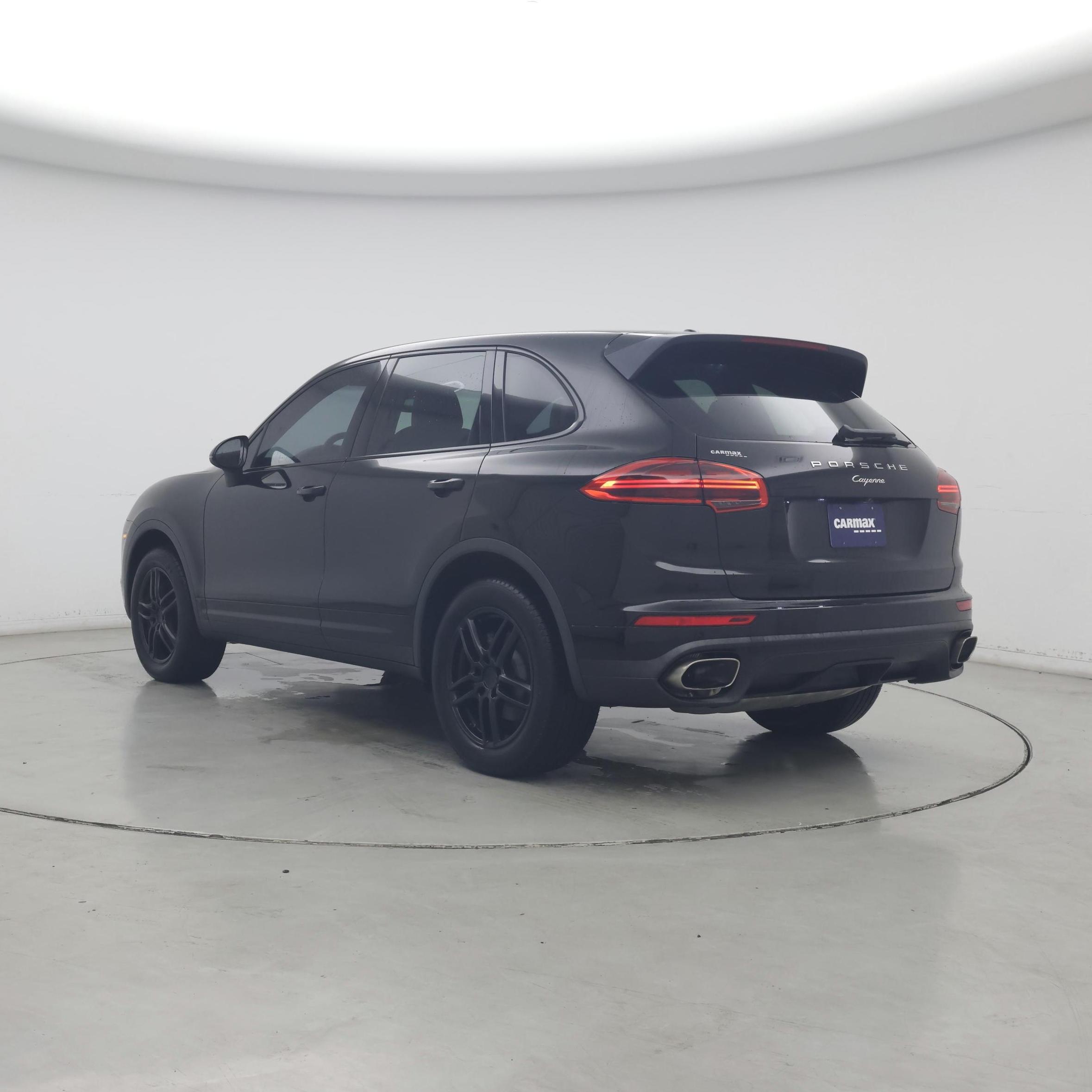 Thumbnail: 2016 Porsche Cayenne - 2