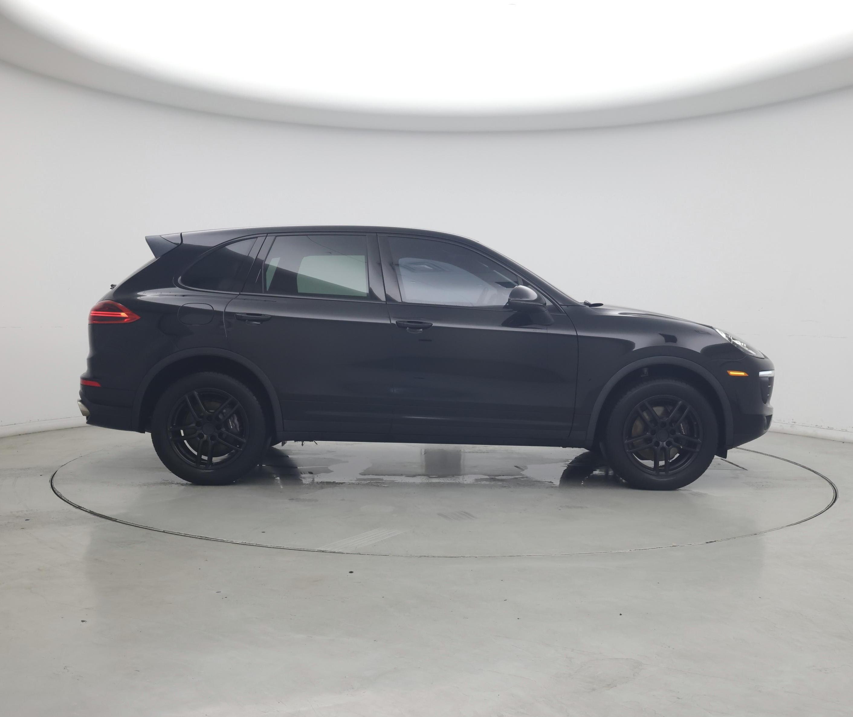 Thumbnail: 2016 Porsche Cayenne - 7