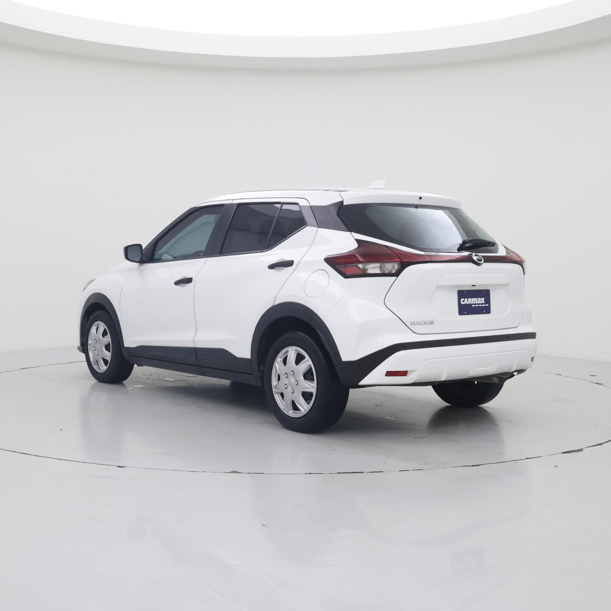 Thumbnail: 2021 Nissan Kicks - 2