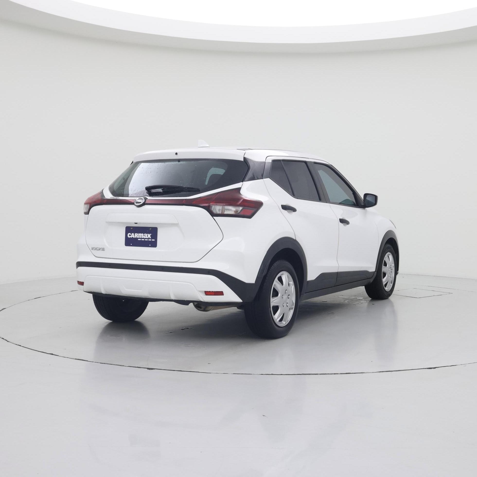Thumbnail: 2021 Nissan Kicks - 8