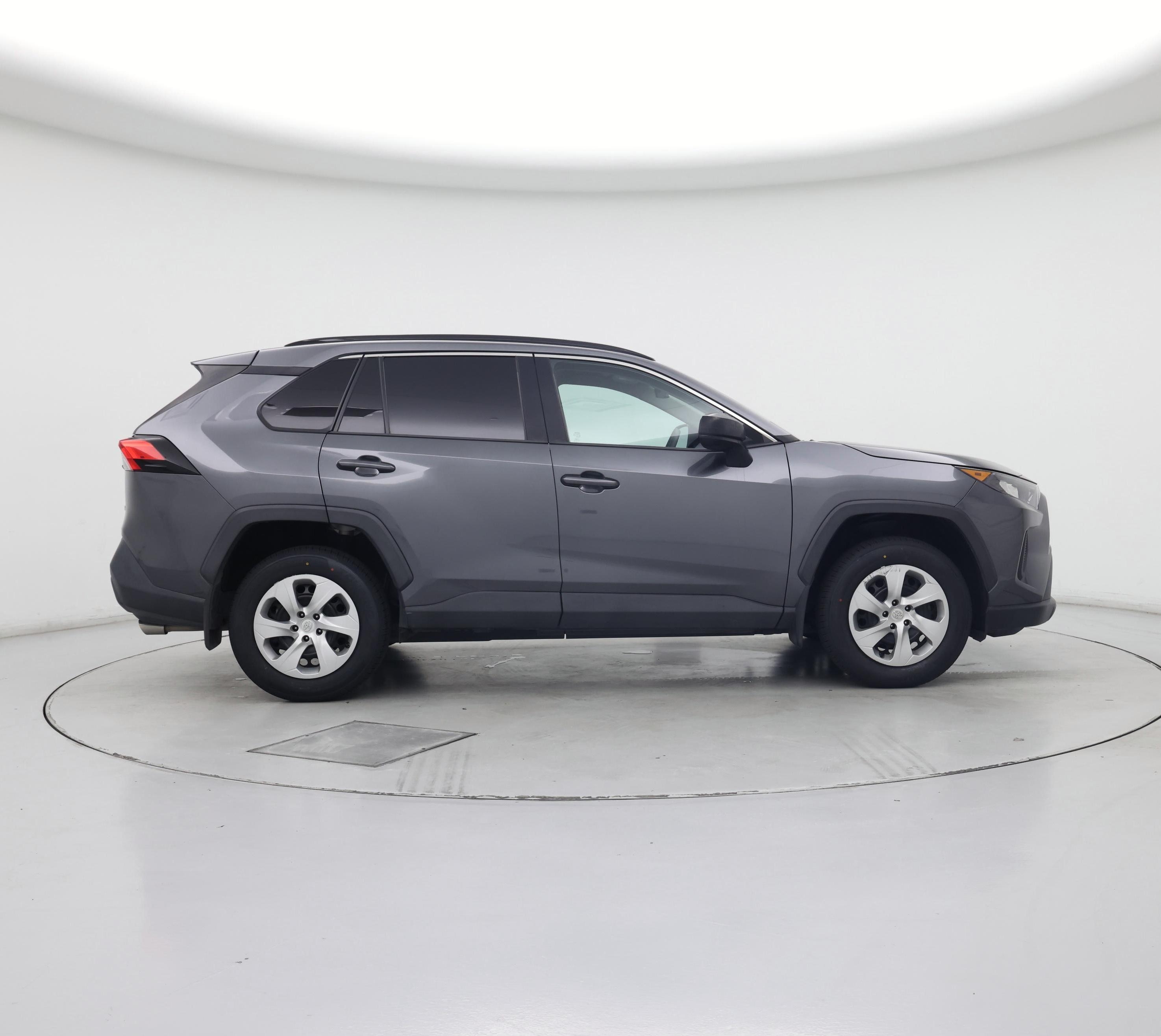 Thumbnail: 2021 Toyota RAV4 - 7
