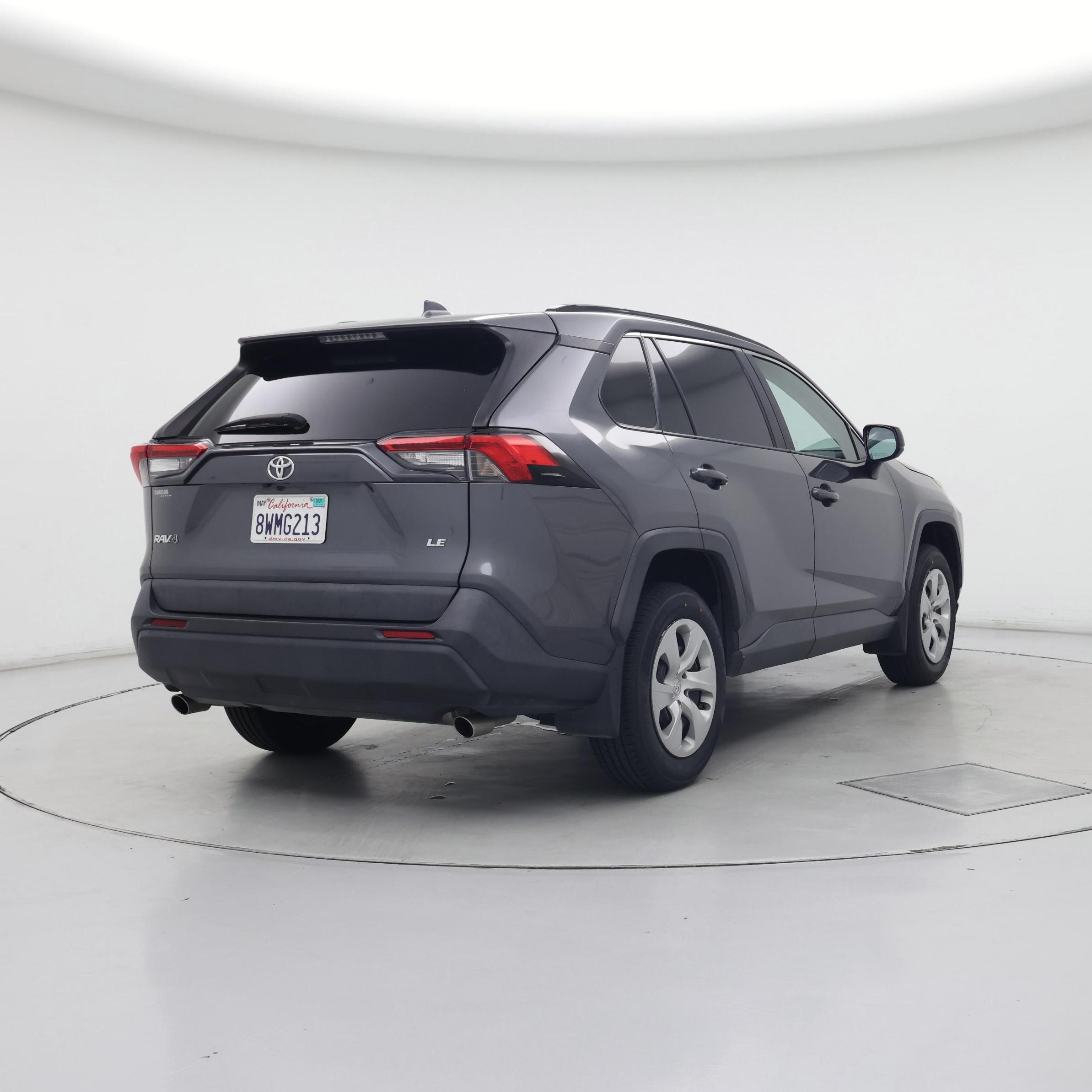 Thumbnail: 2021 Toyota RAV4 - 8